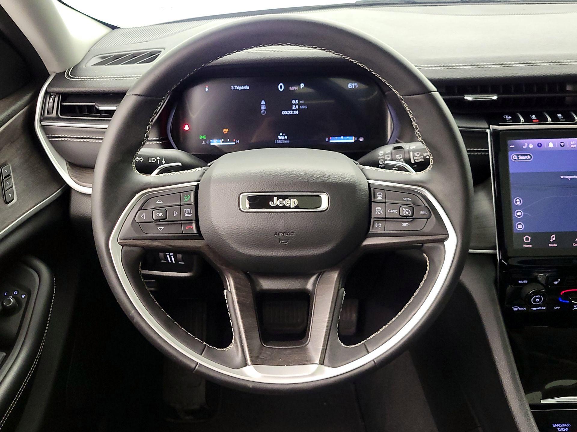 Thumbnail: 2024 Jeep Grand Cherokee - 10