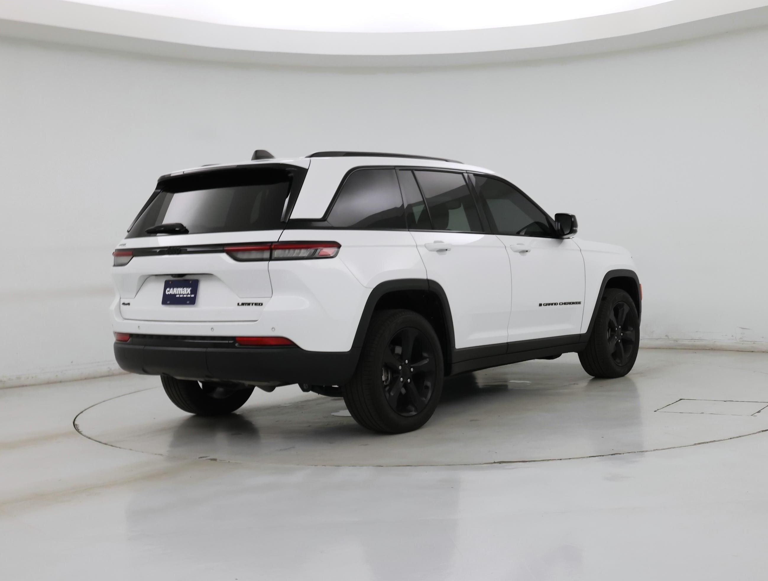 Thumbnail: 2024 Jeep Grand Cherokee - 8