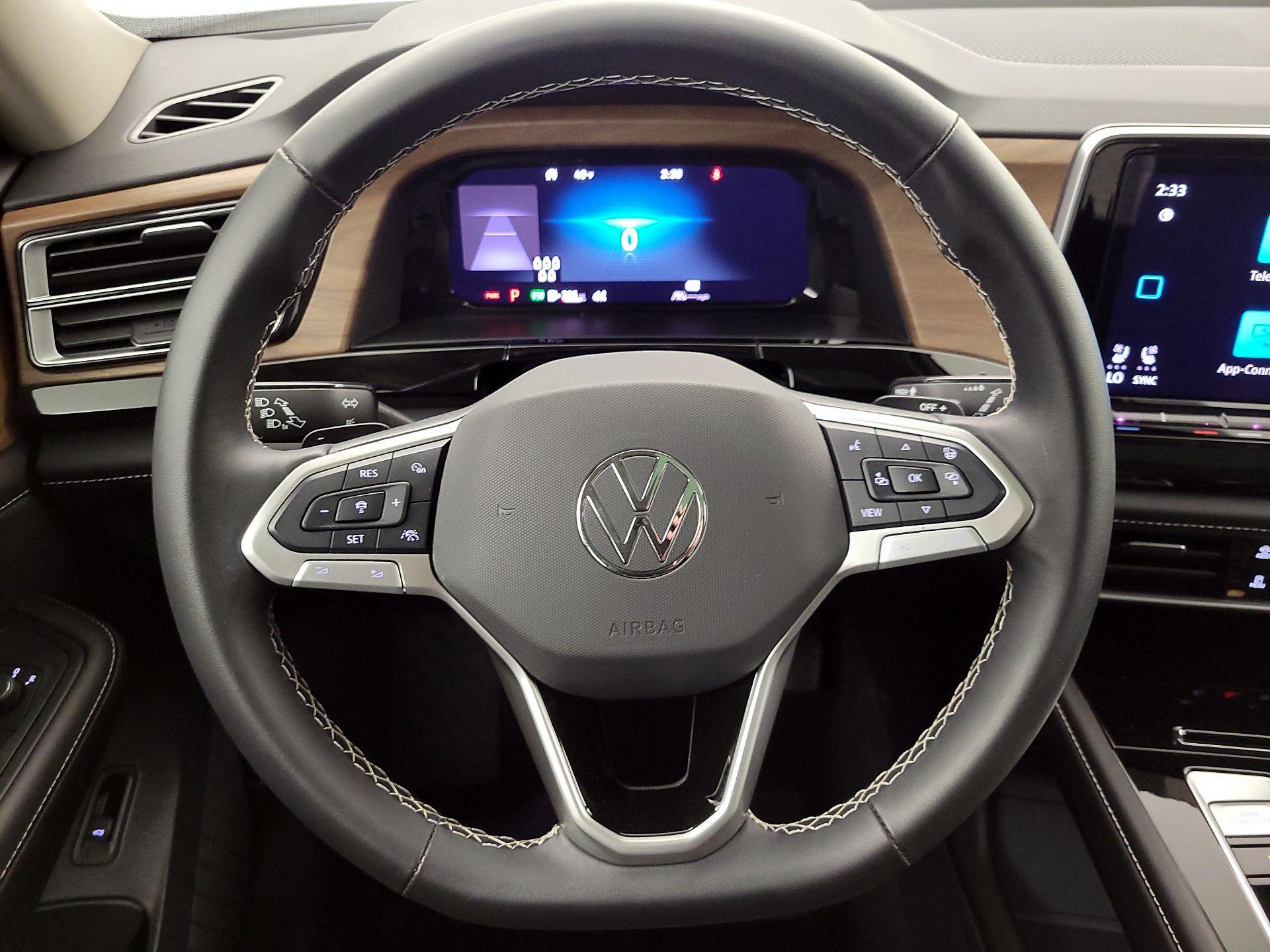 Thumbnail: 2025 Volkswagen Atlas - 10