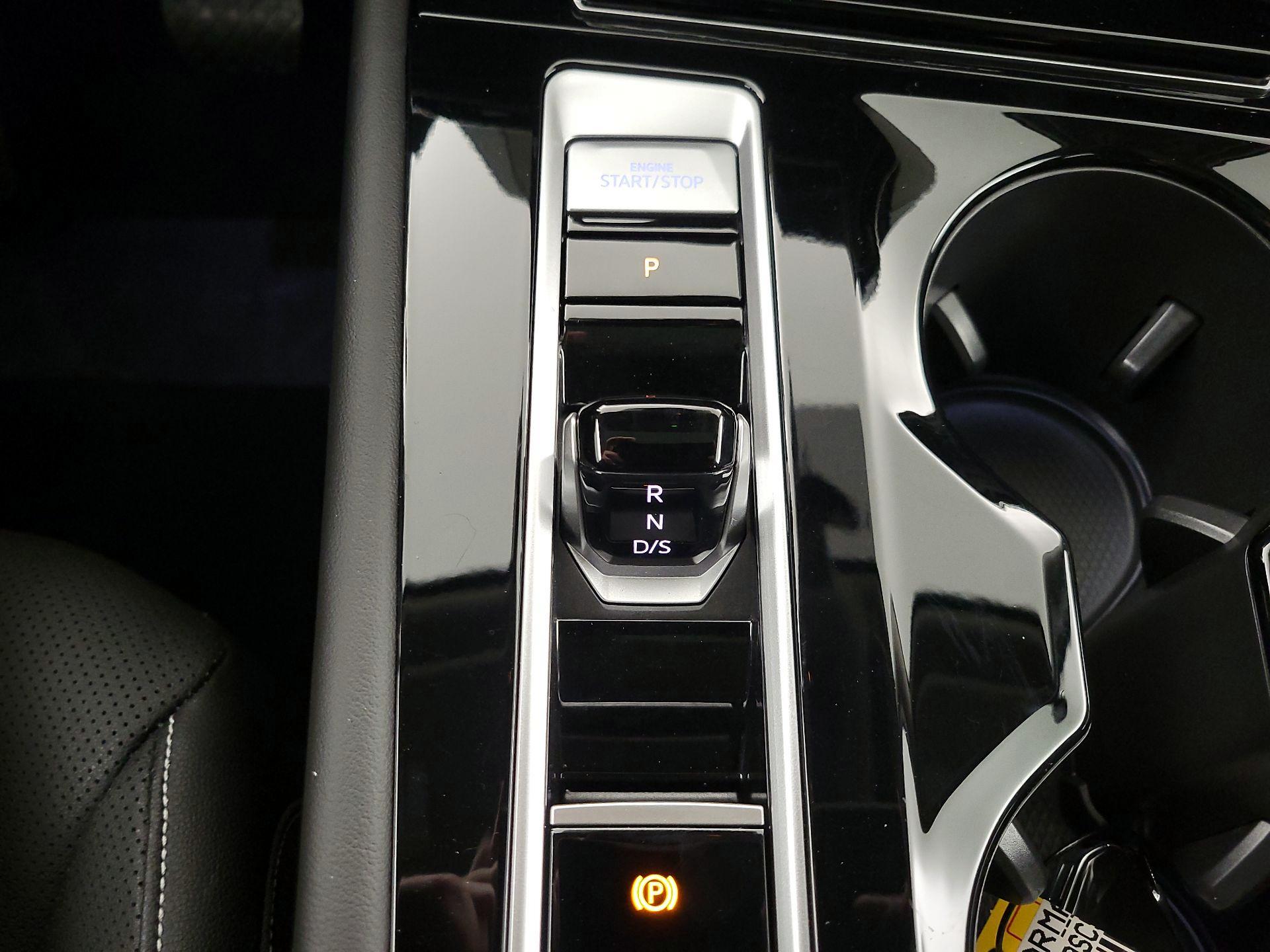 Thumbnail: 2025 Volkswagen Atlas - 17