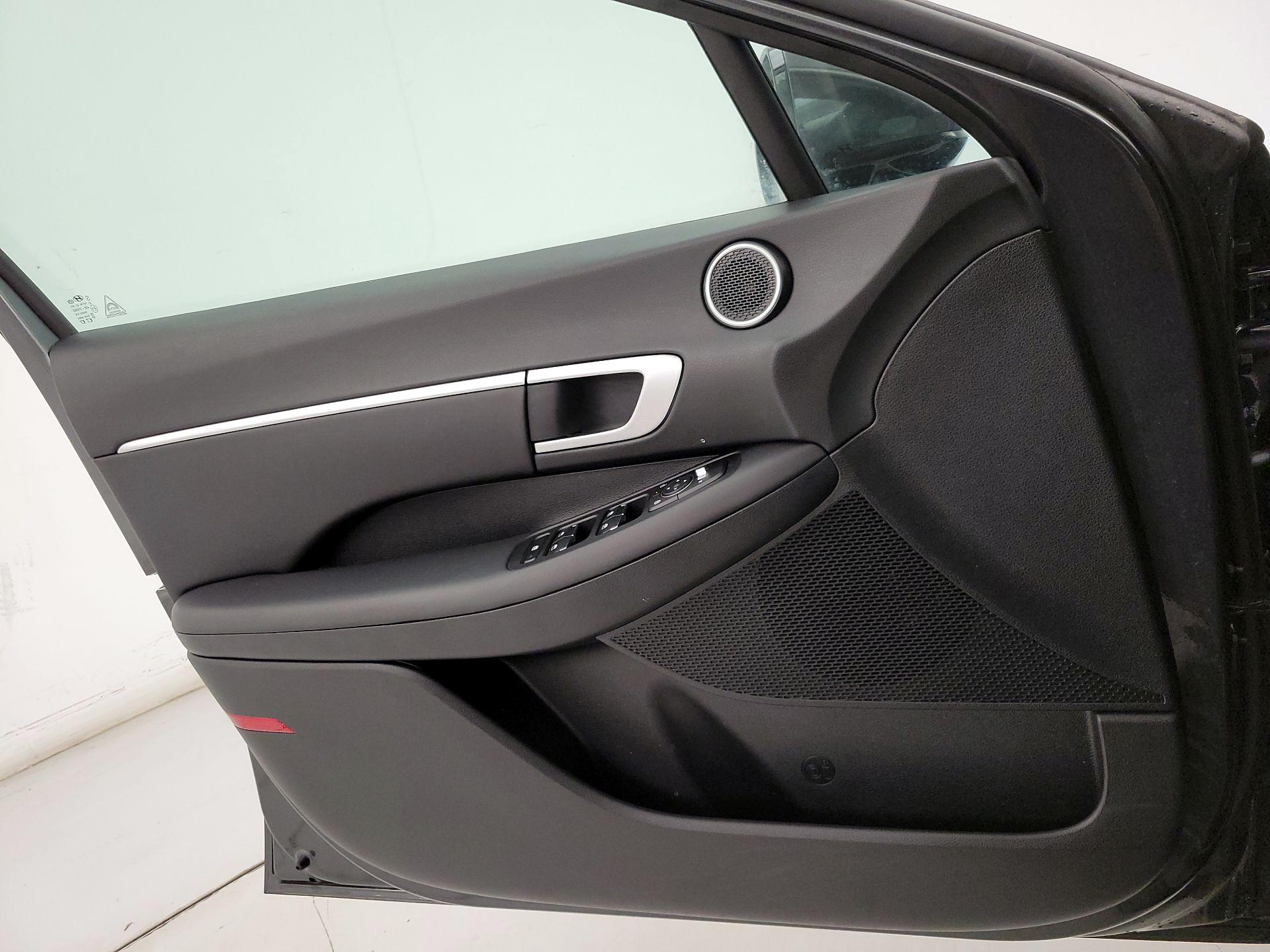 Thumbnail: 2025 Hyundai Sonata - 12