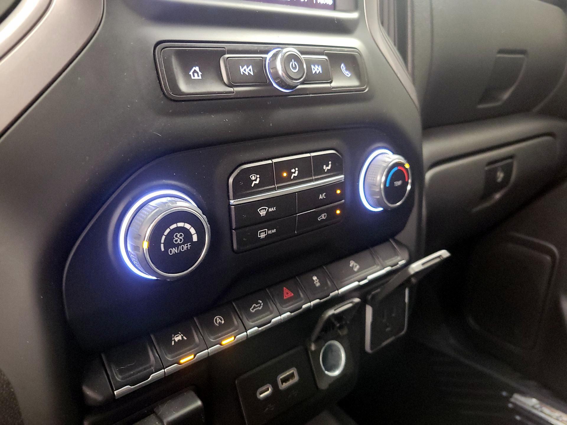 Thumbnail: 2023 Chevrolet Silverado 1500 - 16