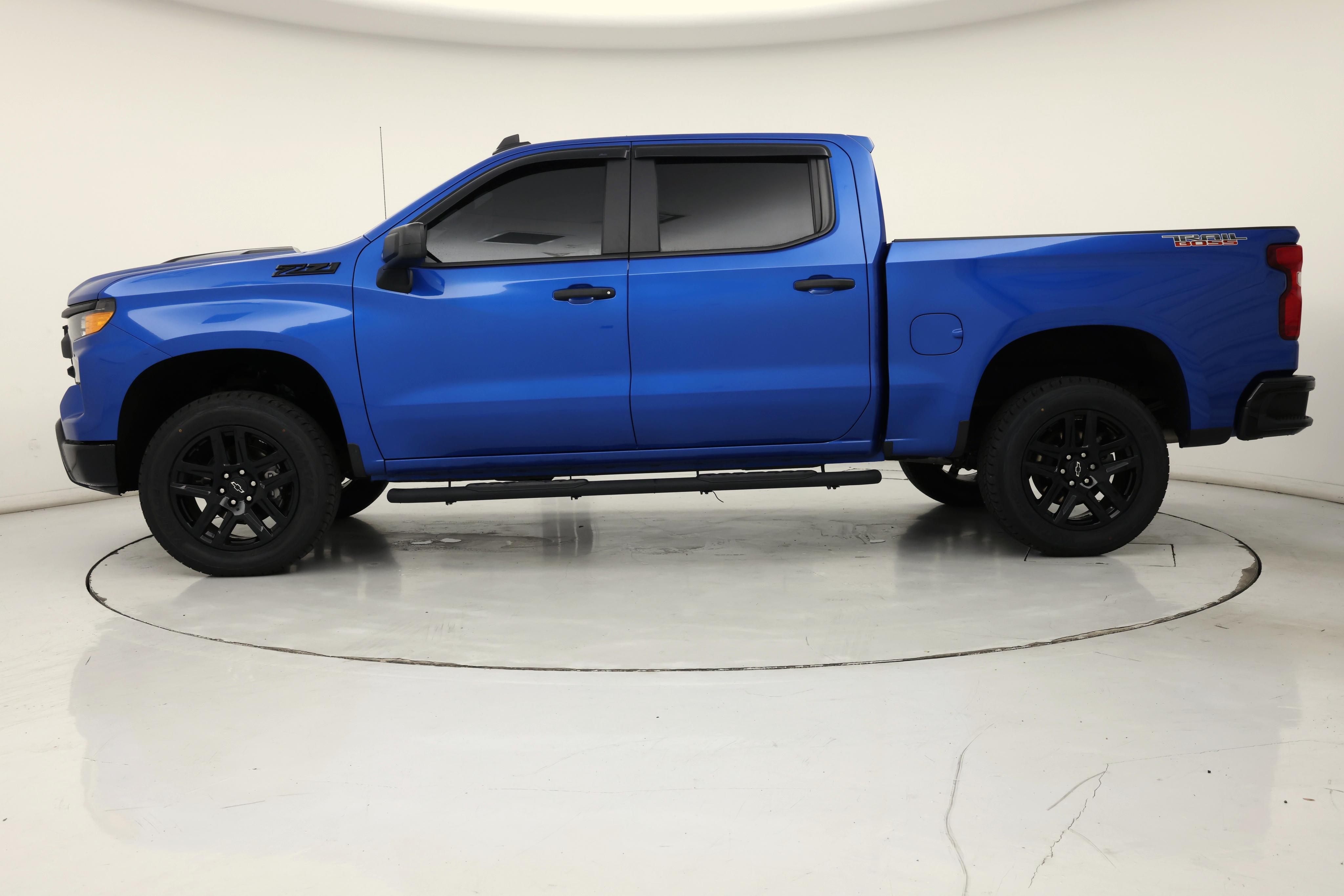 Thumbnail: 2023 Chevrolet Silverado 1500 - 3