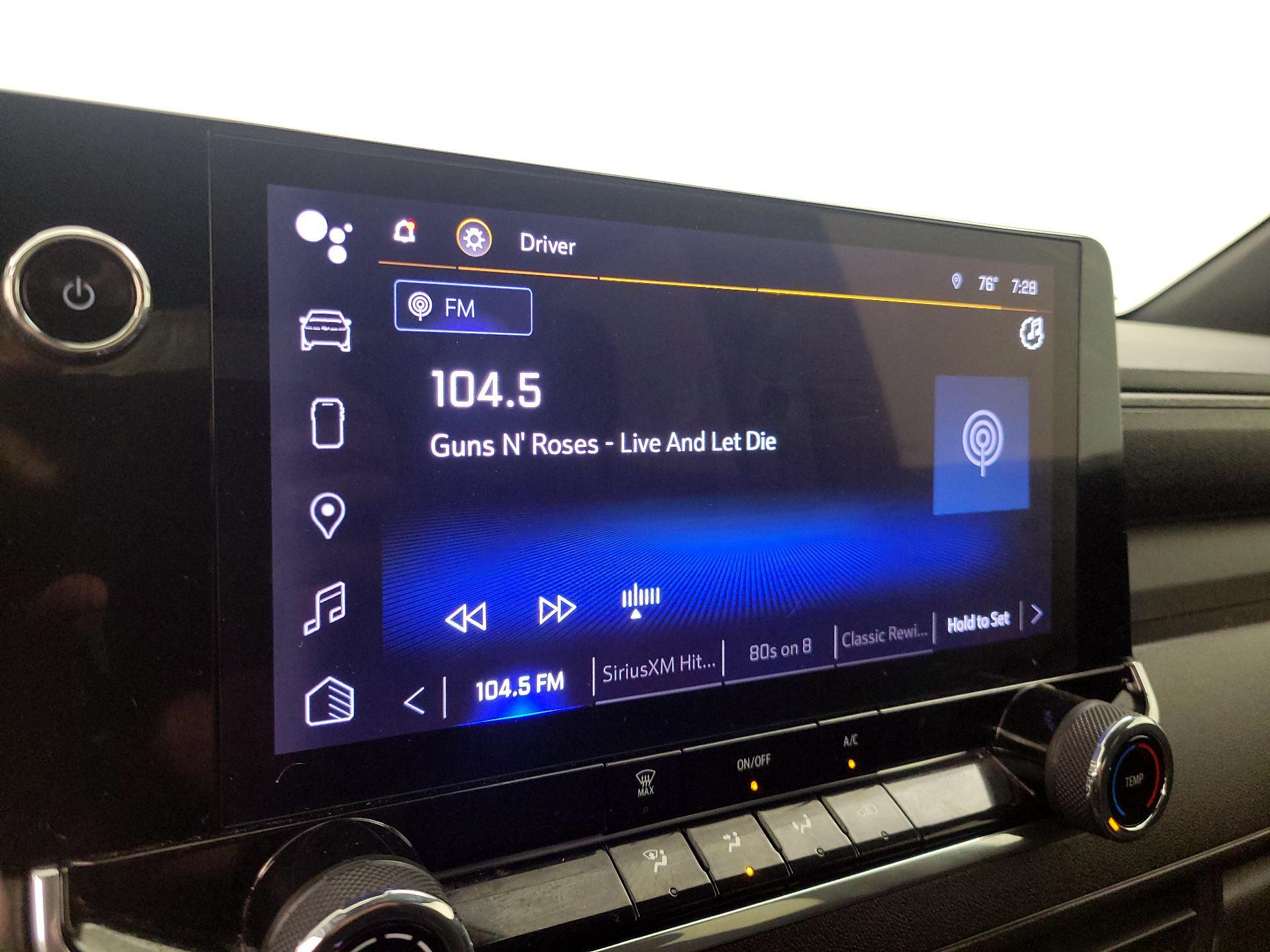 Thumbnail: 2023 Chevrolet Colorado - 15