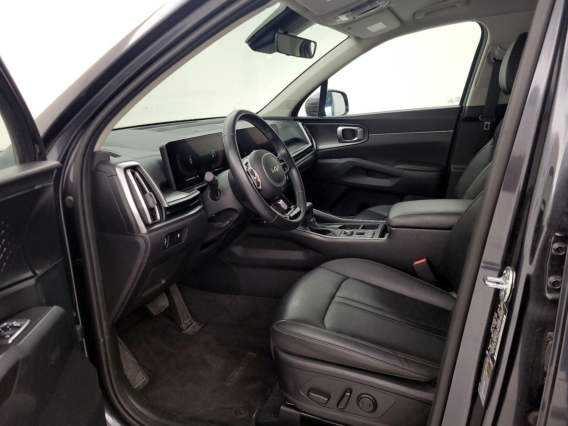 Thumbnail: 2024 Kia Sorento - 11