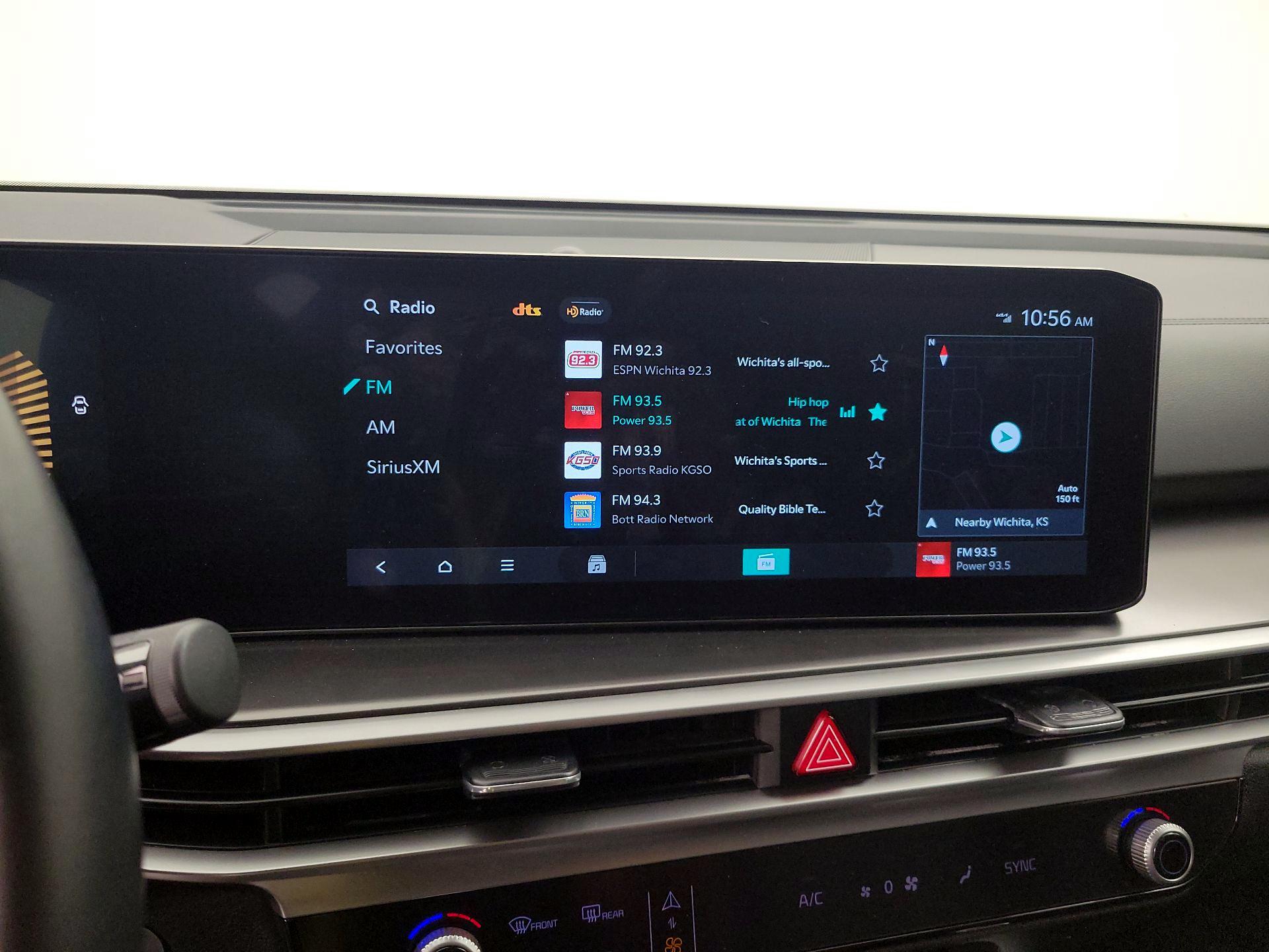 Thumbnail: 2024 Kia Sorento - 16