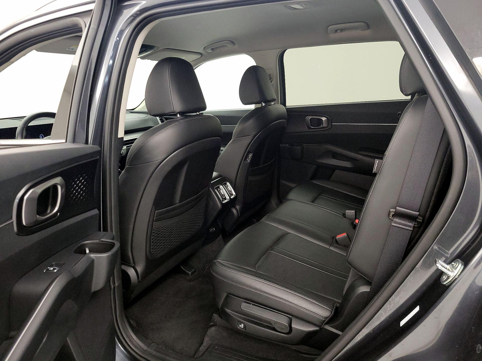 Thumbnail: 2024 Kia Sorento - 20