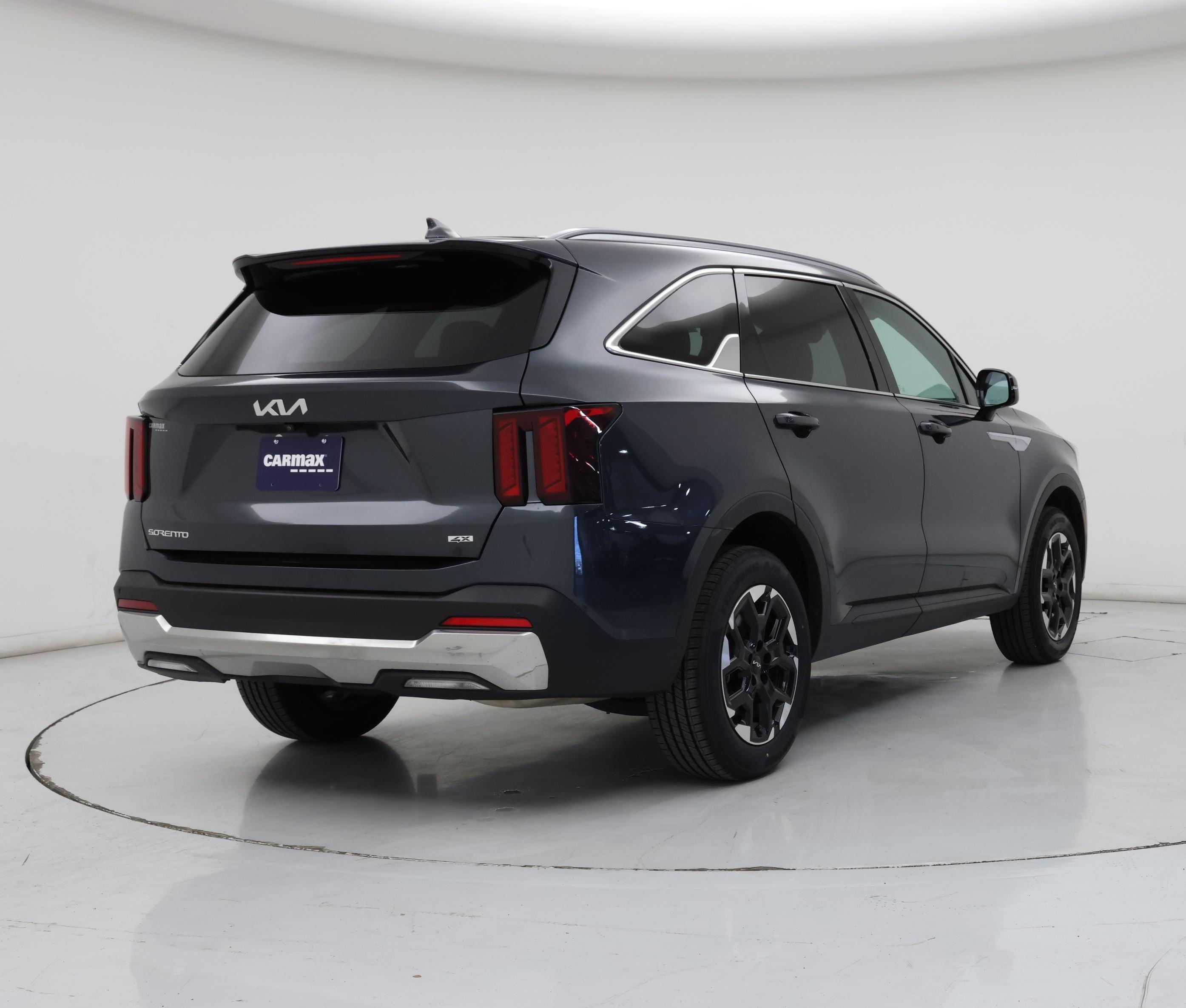 Thumbnail: 2024 Kia Sorento - 8