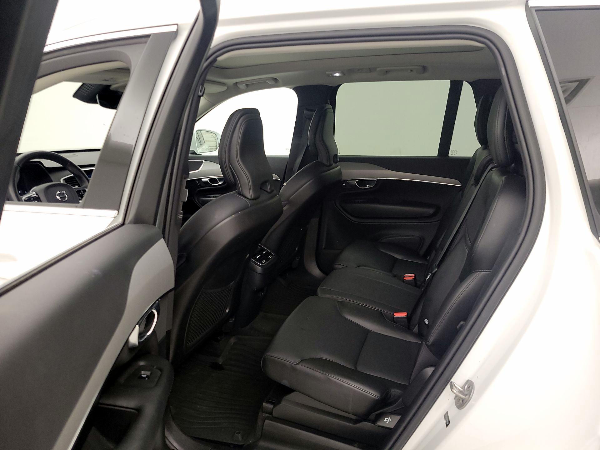 Thumbnail: 2023 Volvo XC90 - 20