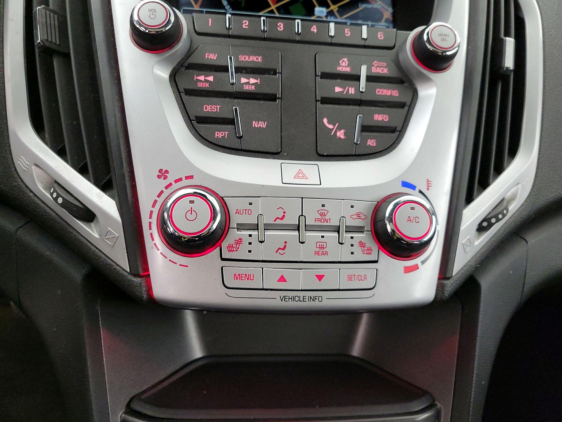 Thumbnail: 2017 GMC Terrain - 16