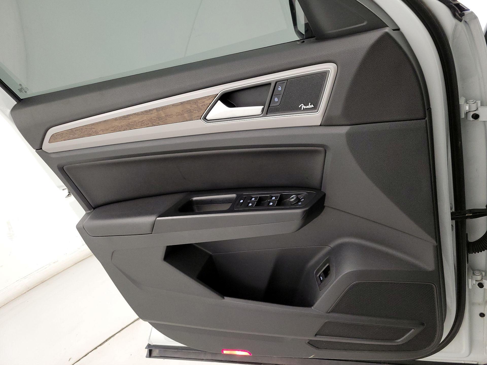 Thumbnail: 2019 Volkswagen Atlas - 12