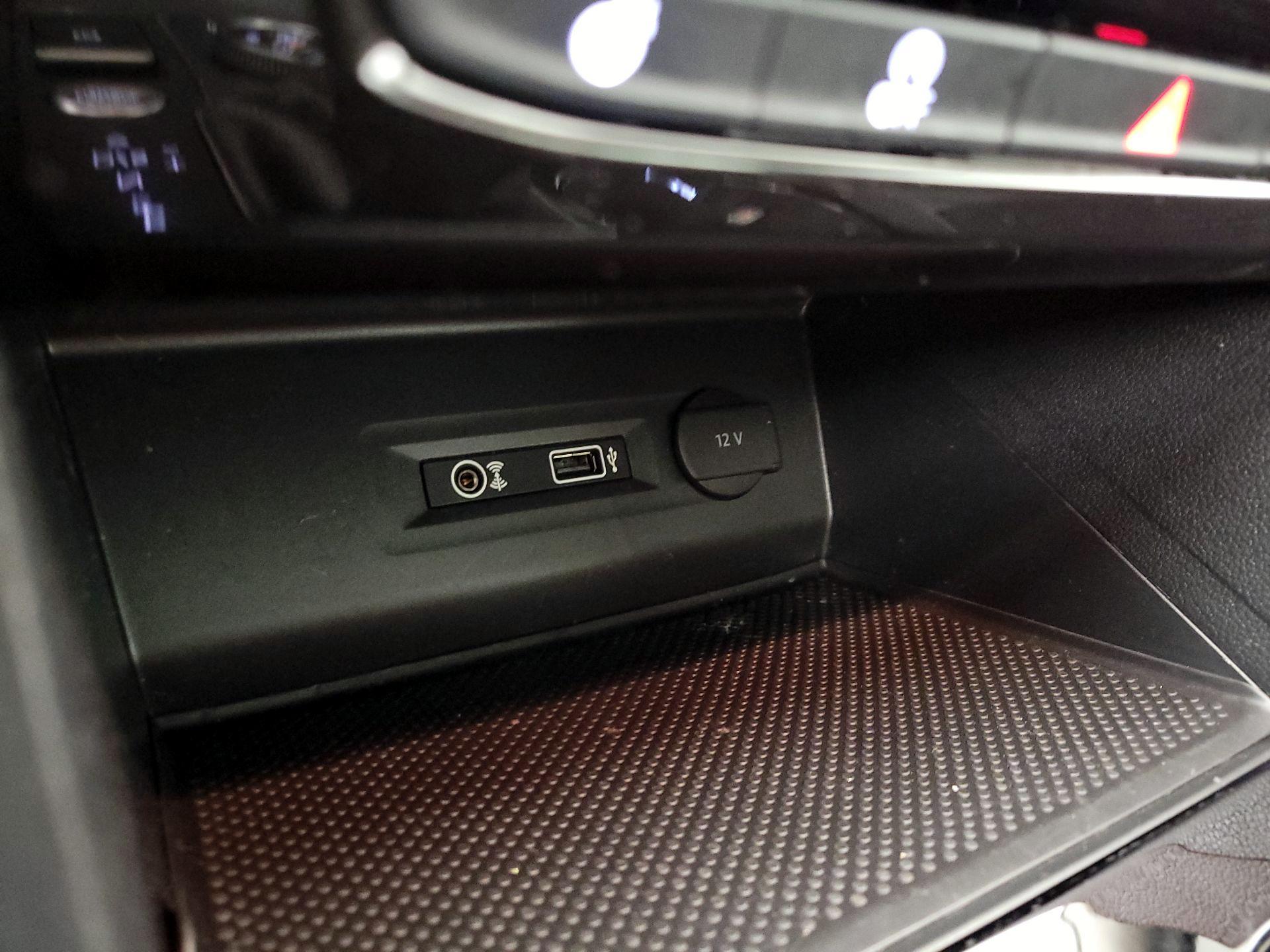 Thumbnail: 2019 Volkswagen Atlas - 19