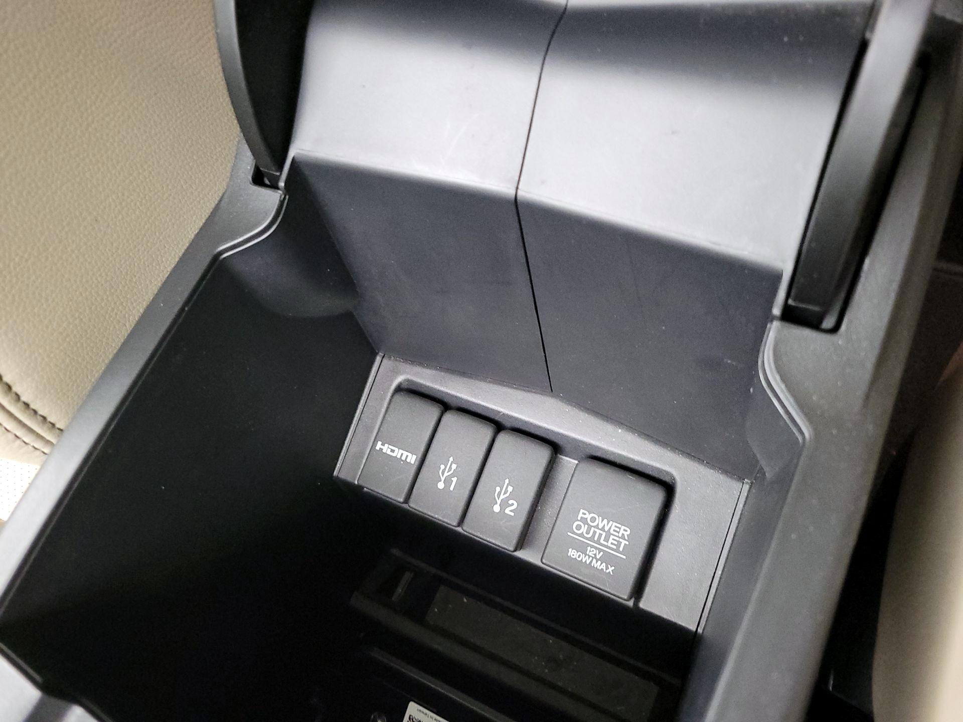 Thumbnail: 2016 Honda CR-V - 18