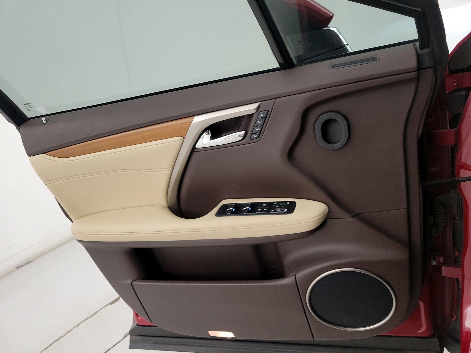 Thumbnail: 2016 Lexus RX - 12