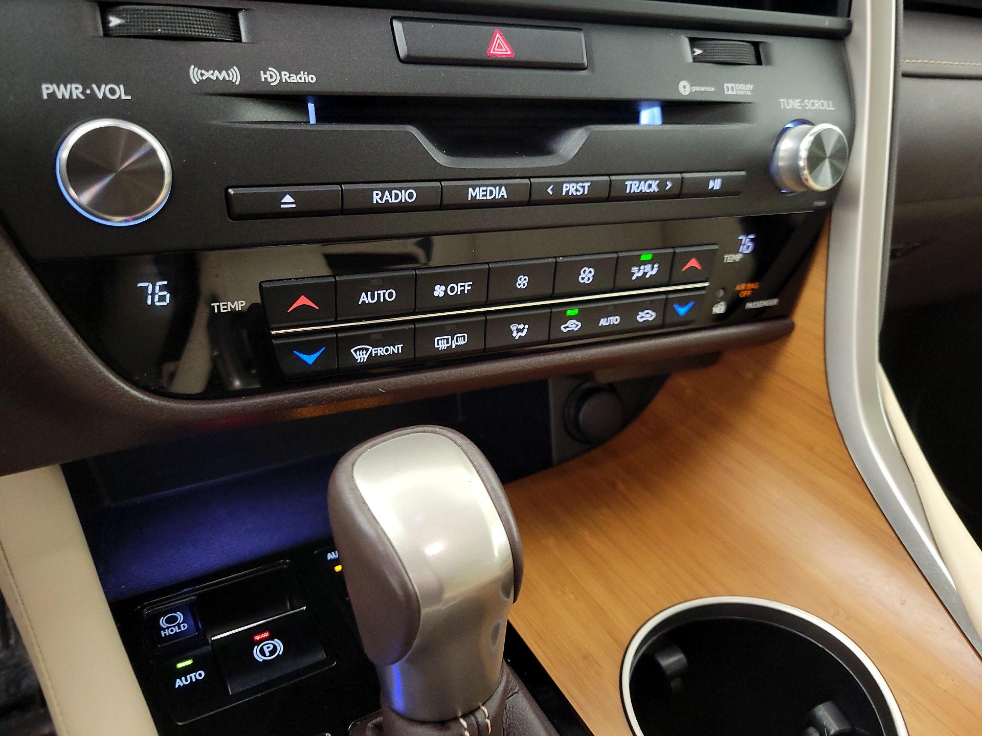 Thumbnail: 2016 Lexus RX - 17