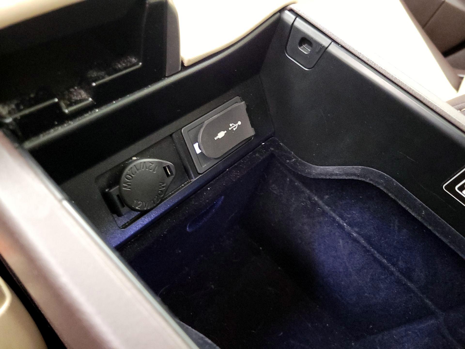 Thumbnail: 2016 Lexus RX - 19