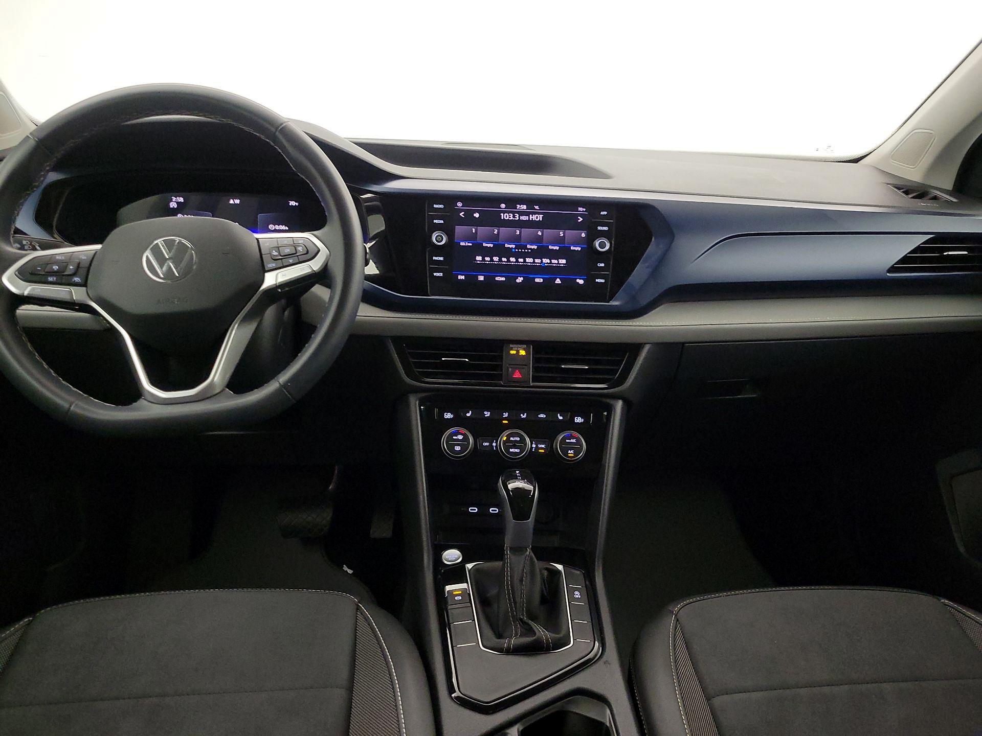 Thumbnail: 2024 Volkswagen Taos - 9