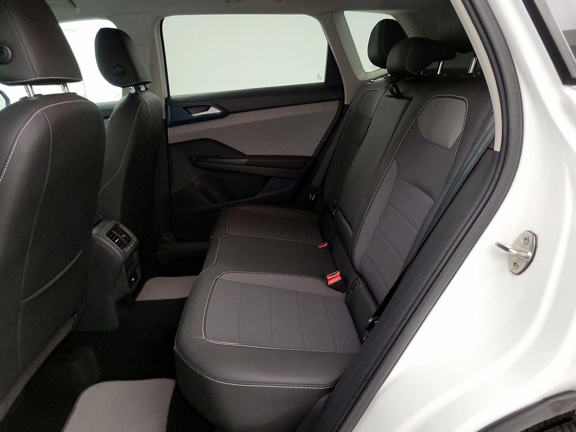 Thumbnail: 2024 Volkswagen Taos - 19