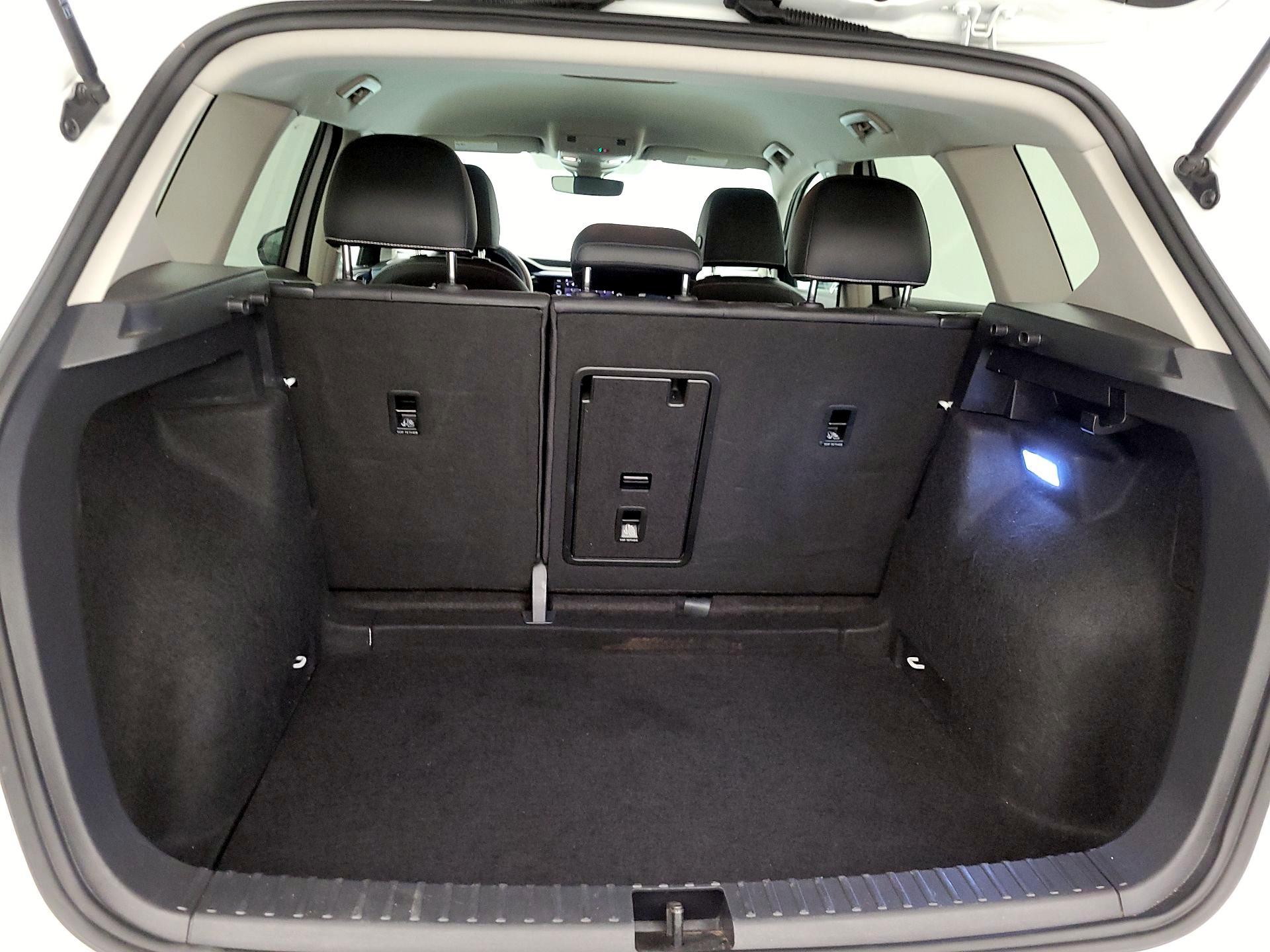 Thumbnail: 2024 Volkswagen Taos - 20