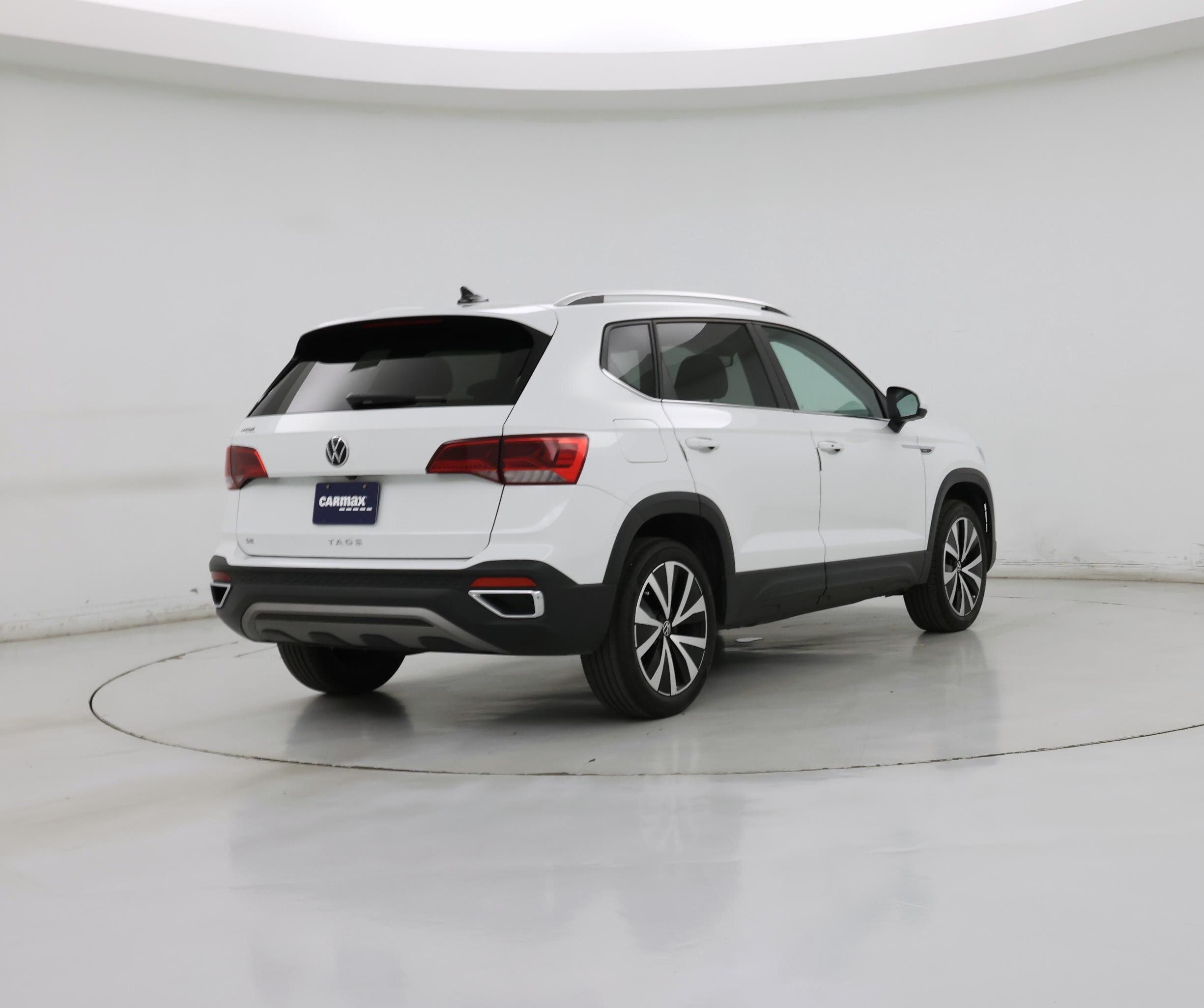 Thumbnail: 2024 Volkswagen Taos - 8