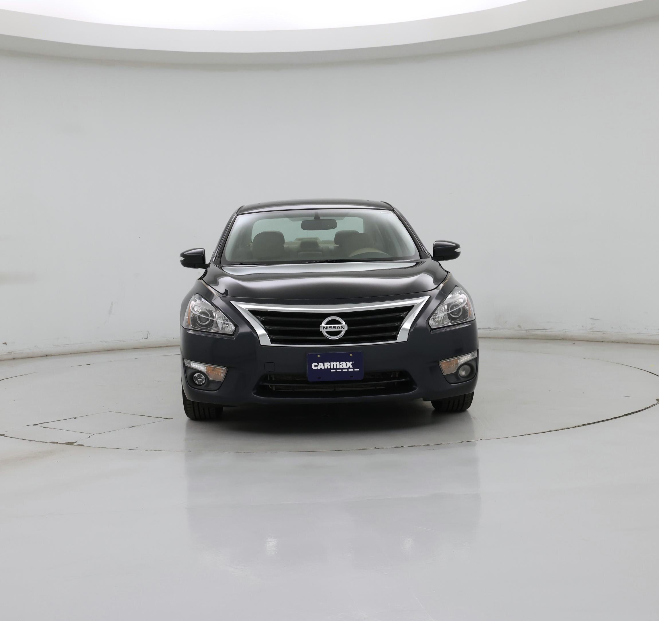 Thumbnail: 2015 Nissan Altima - 5