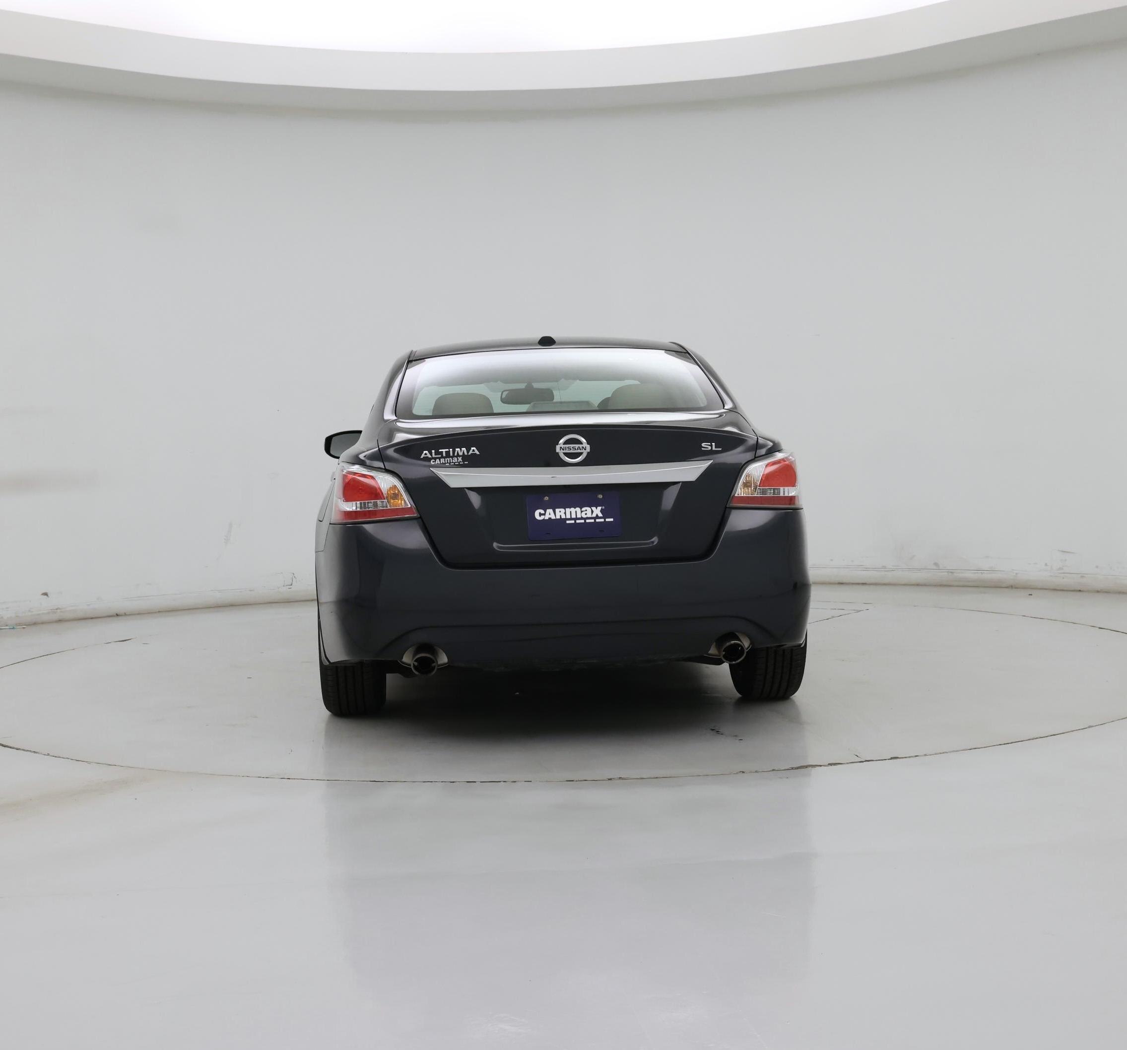 Thumbnail: 2015 Nissan Altima - 6