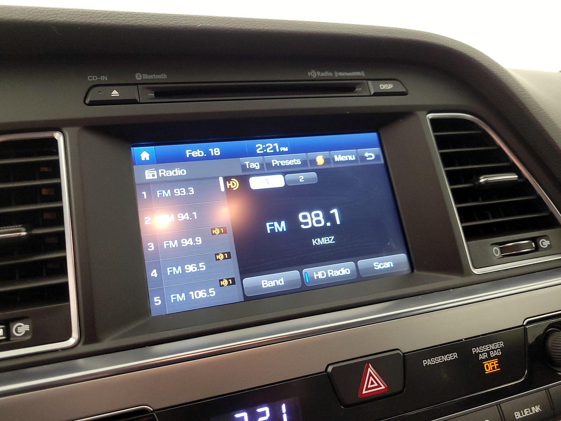 Thumbnail: 2017 Hyundai Sonata - 15