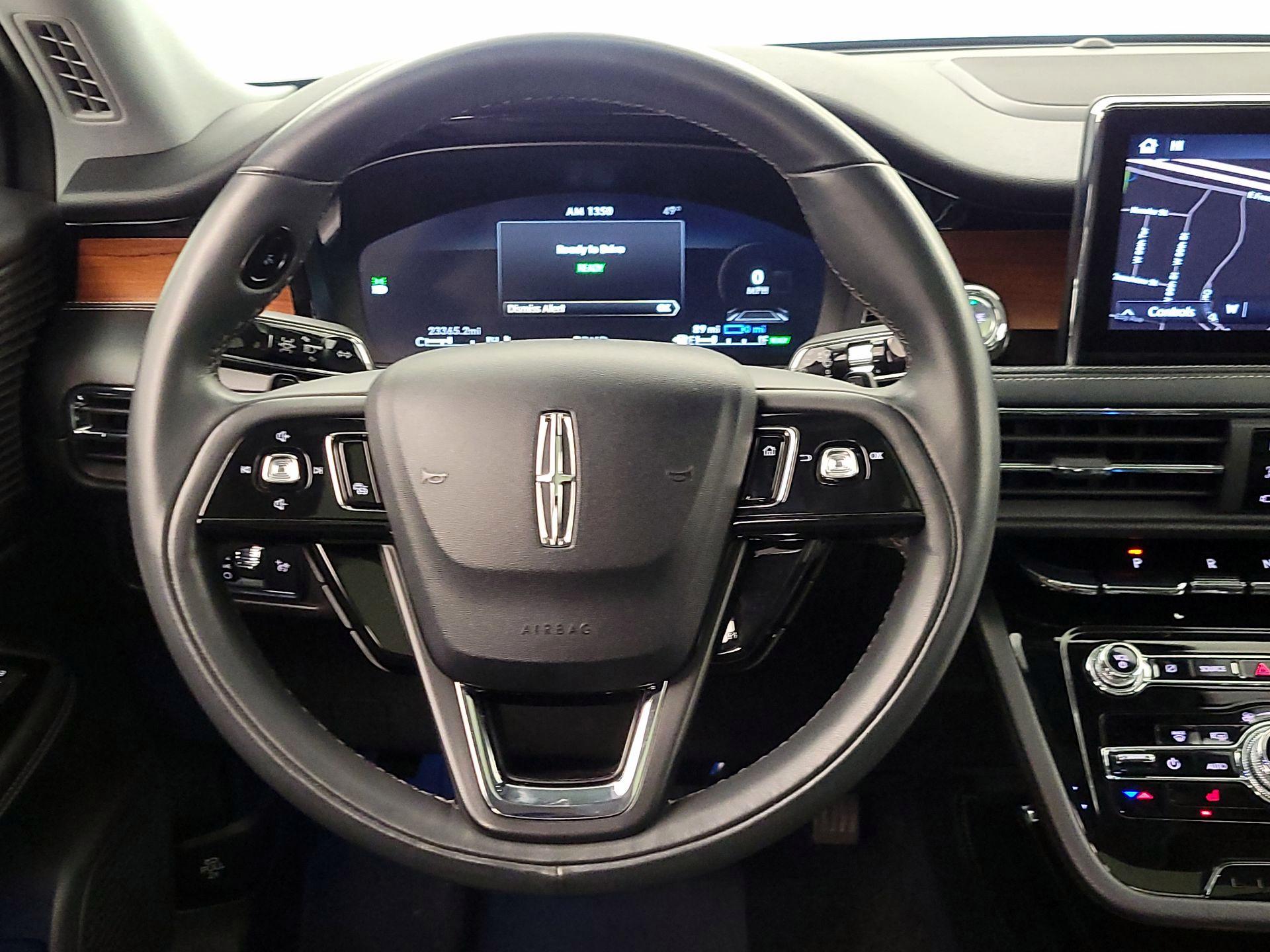 Thumbnail: 2022 Lincoln Corsair - 10