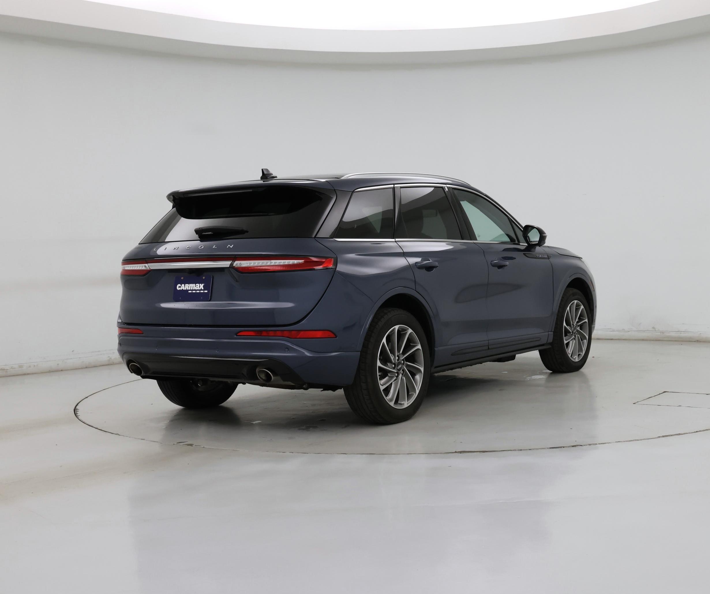 Thumbnail: 2022 Lincoln Corsair - 8