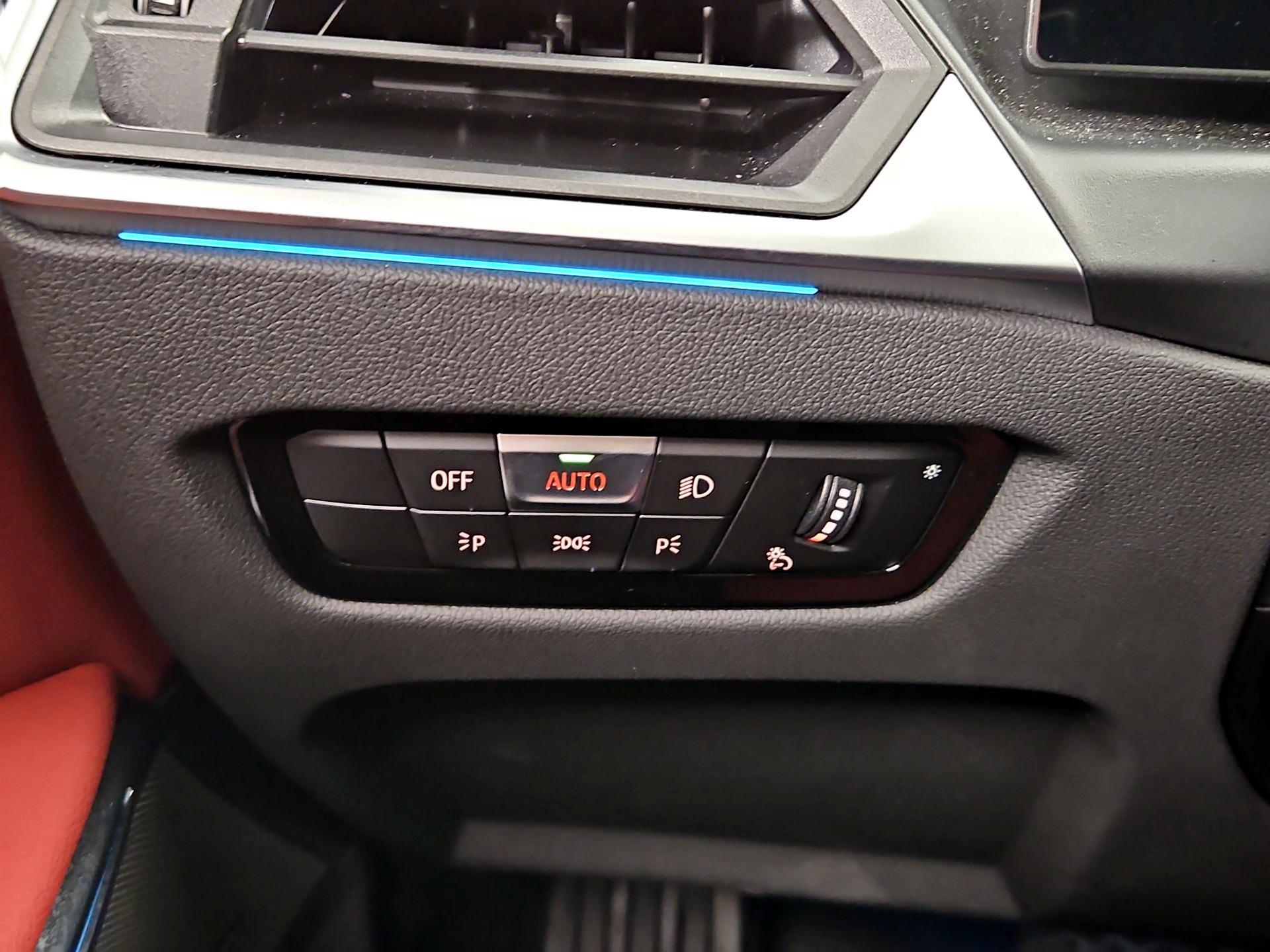 Thumbnail: 2024 BMW 3 Series - 13