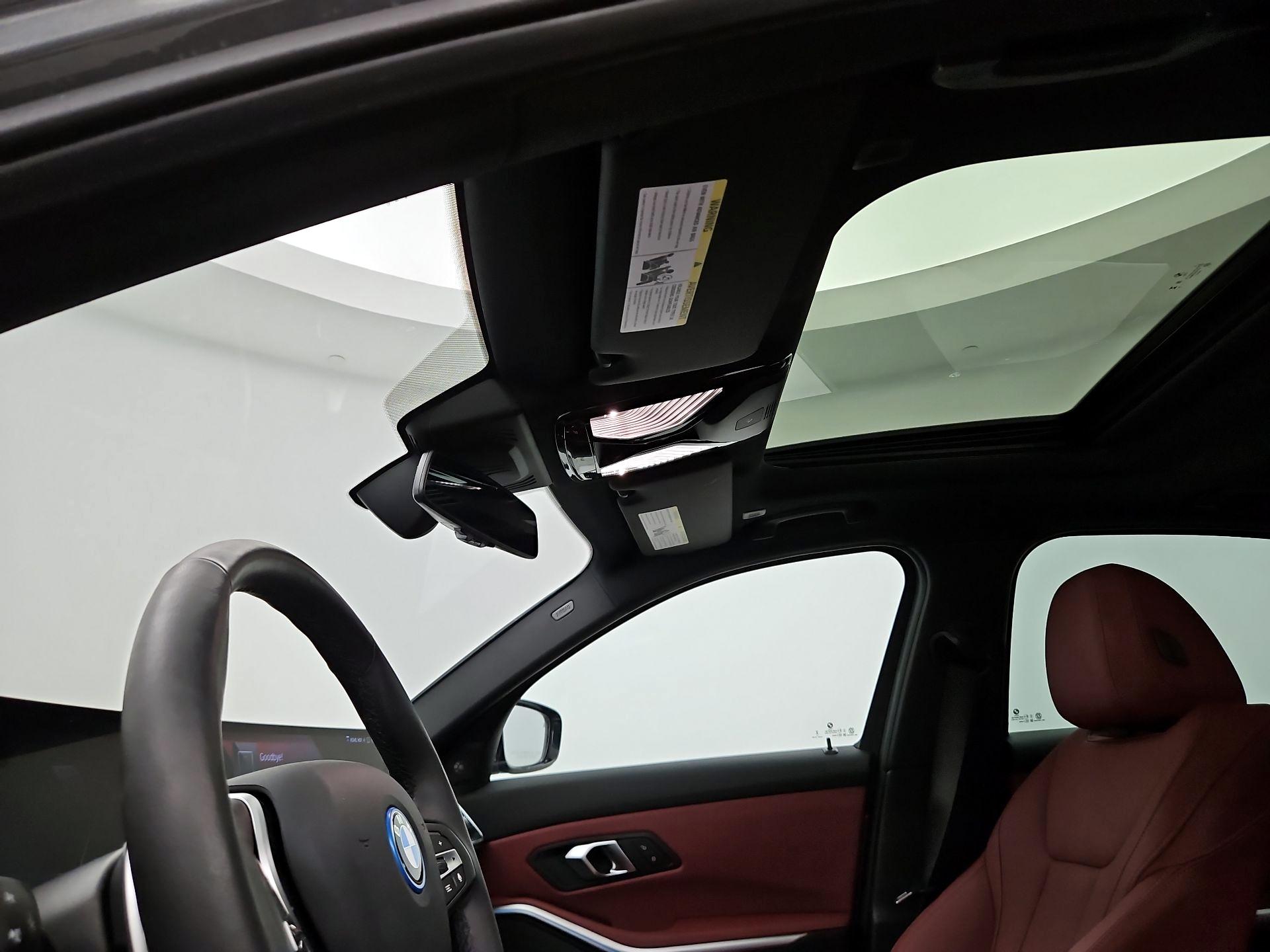 Thumbnail: 2024 BMW 3 Series - 20