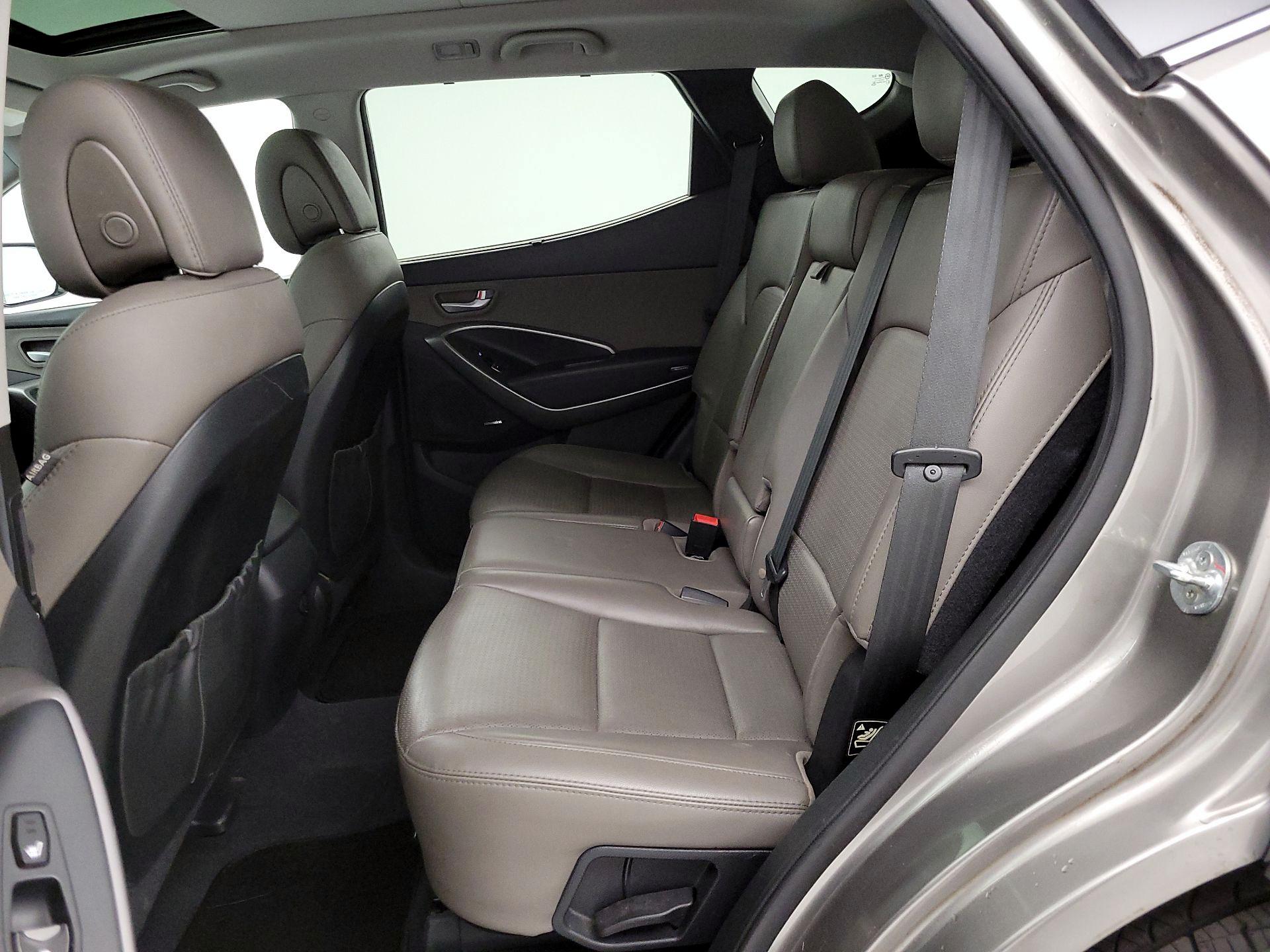 Thumbnail: 2014 Hyundai Santa Fe - 20