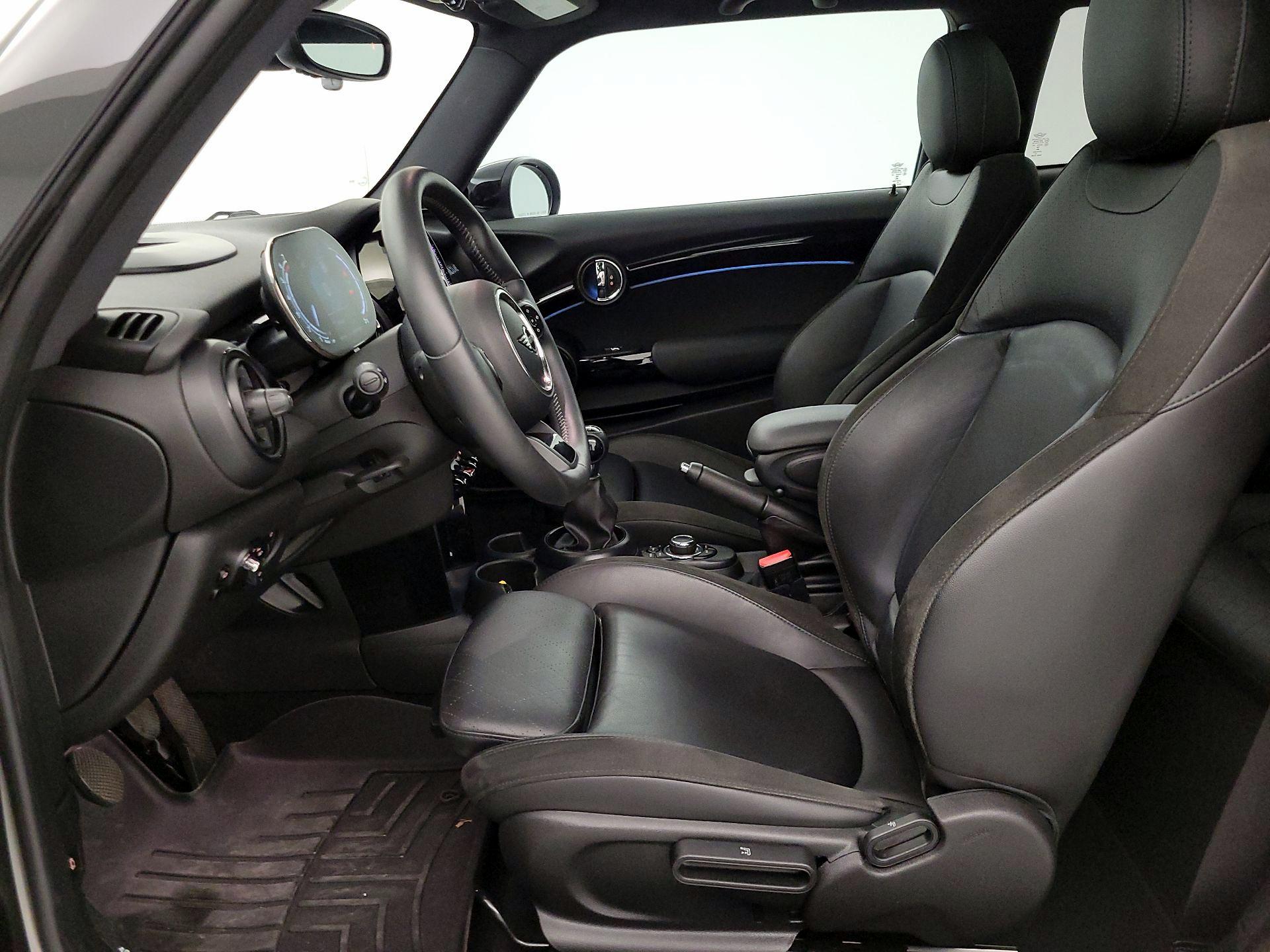 Thumbnail: 2022 MINI Cooper Hardtop - 11