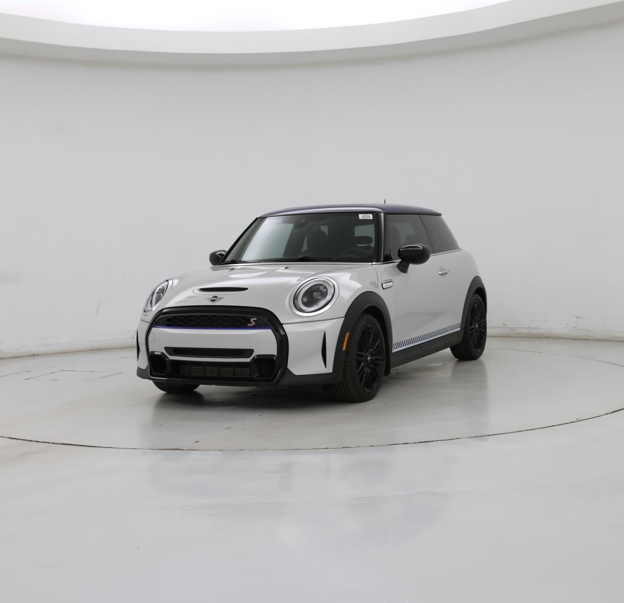 Thumbnail: 2022 MINI Cooper Hardtop - 4