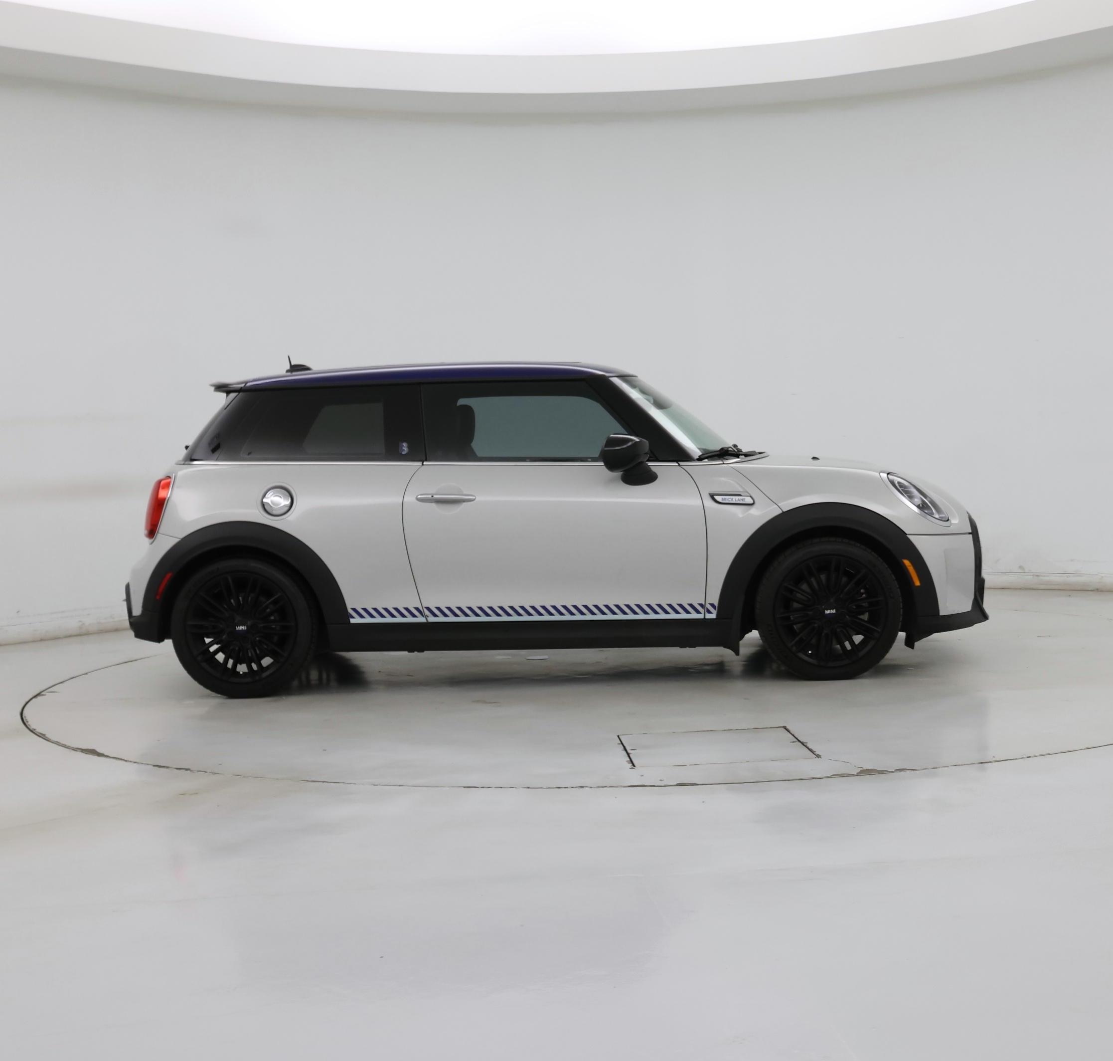 Thumbnail: 2022 MINI Cooper Hardtop - 7