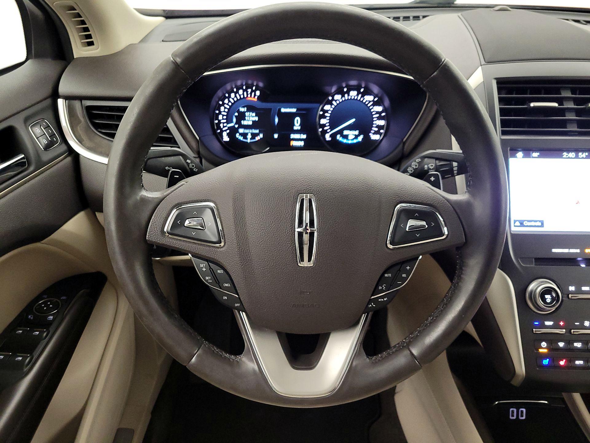 Thumbnail: 2018 Lincoln MKC - 10