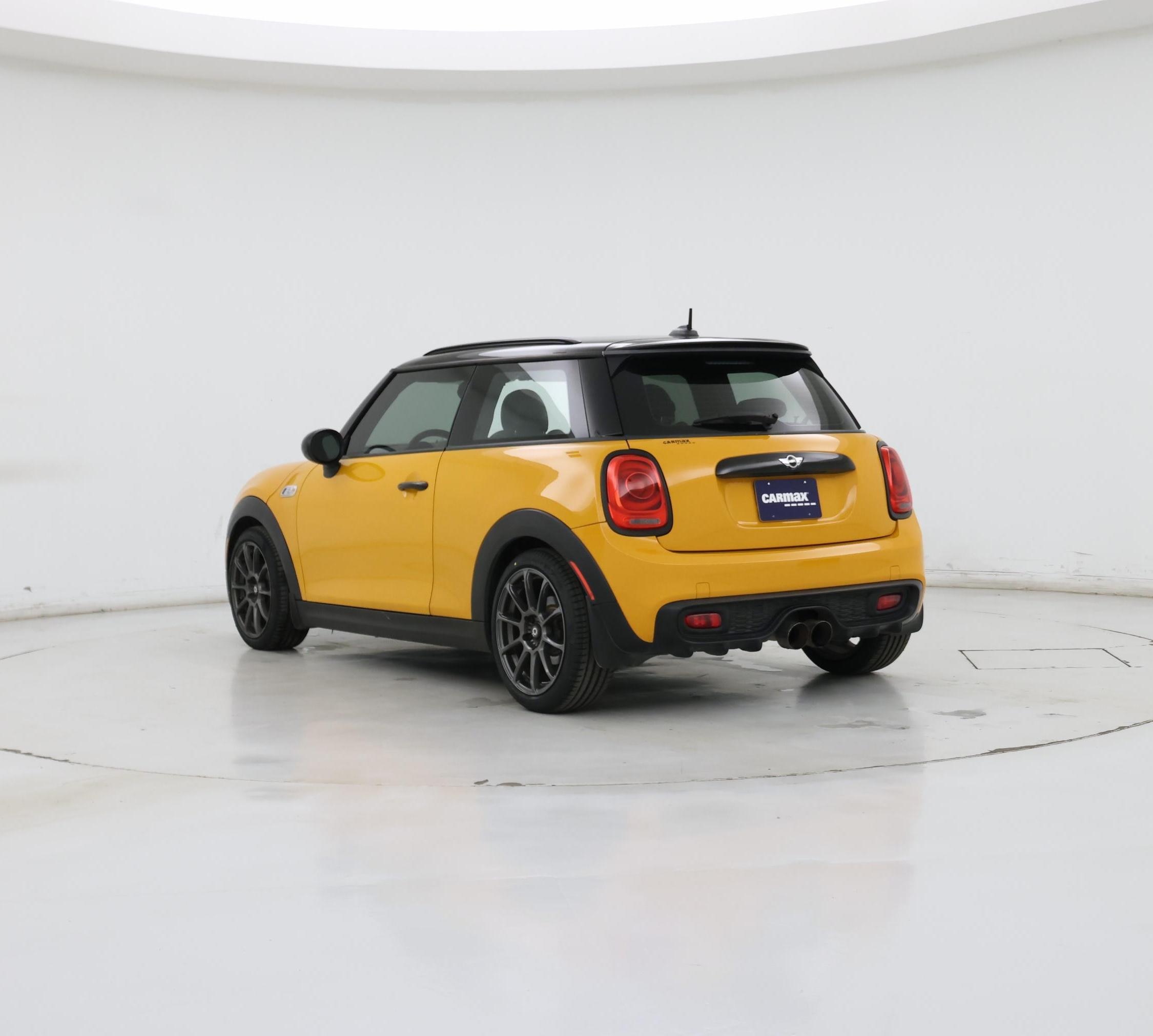 Thumbnail: 2015 MINI Cooper Hardtop - 2