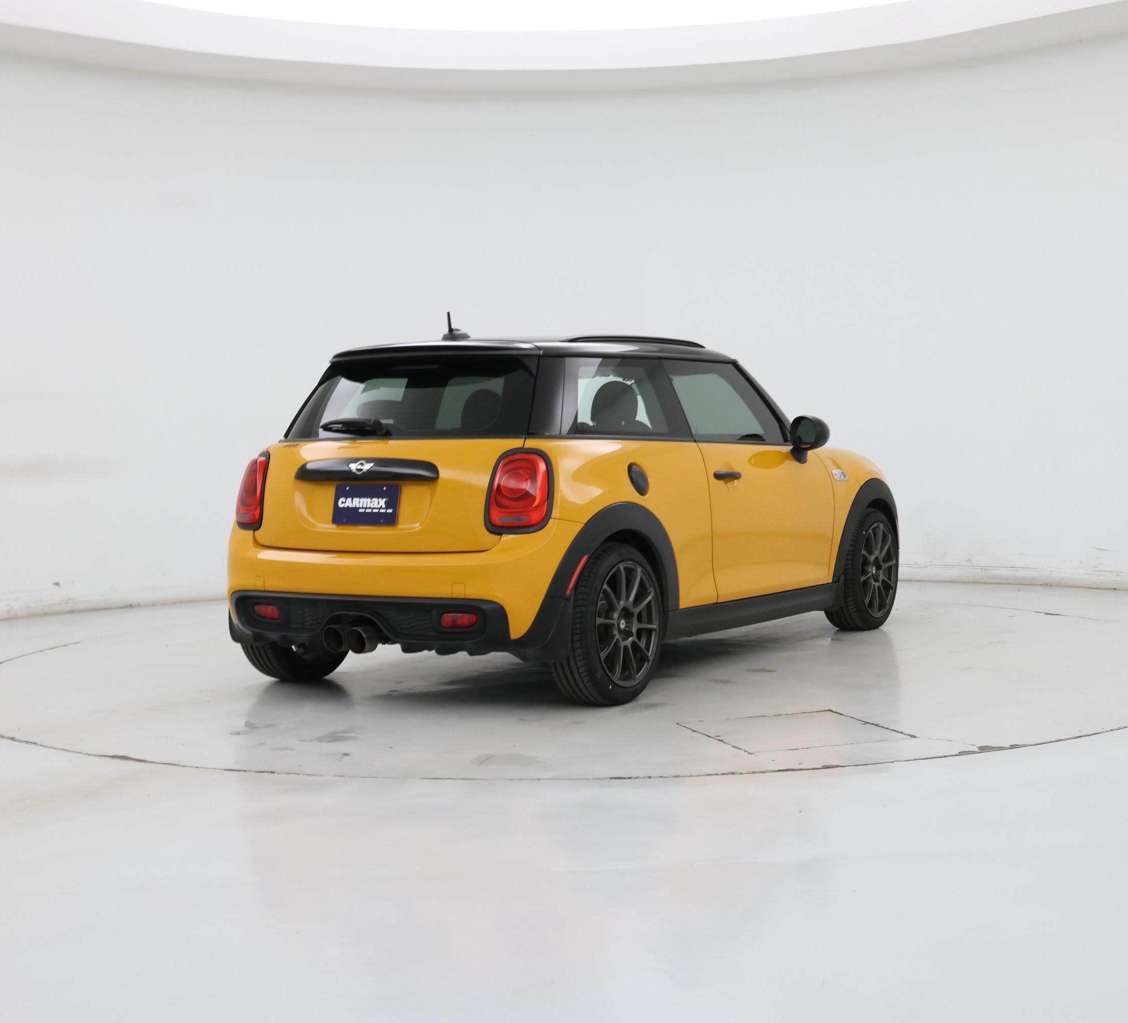 Thumbnail: 2015 MINI Cooper Hardtop - 8