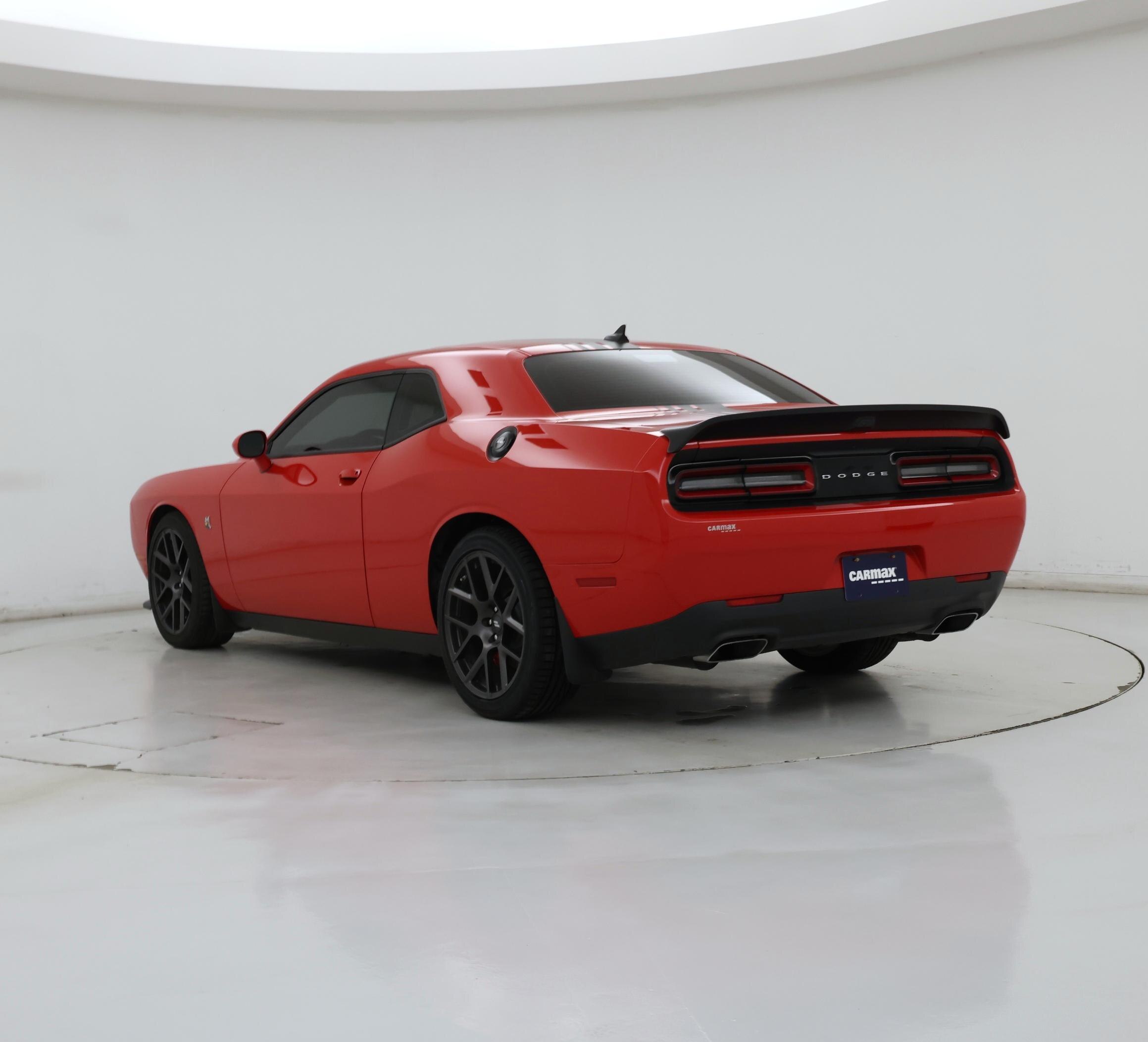 Thumbnail: 2019 Dodge Challenger - 2