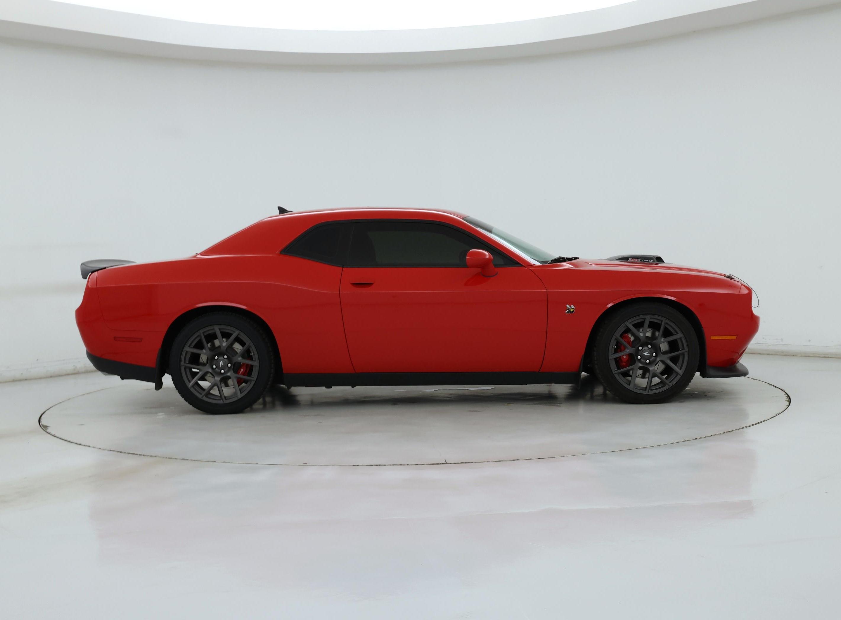 Thumbnail: 2019 Dodge Challenger - 7