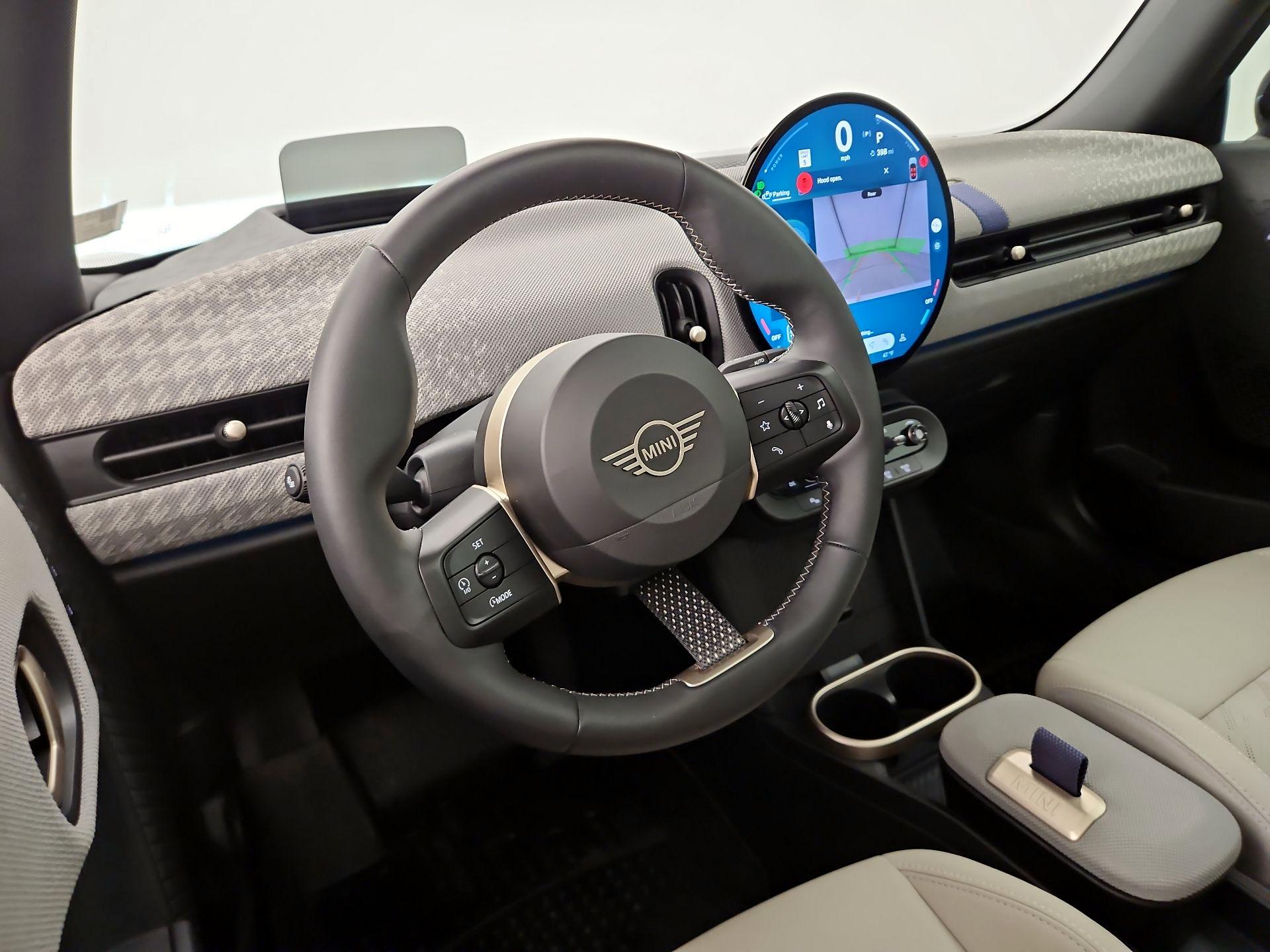 Thumbnail: 2025 MINI Cooper Hardtop - 9