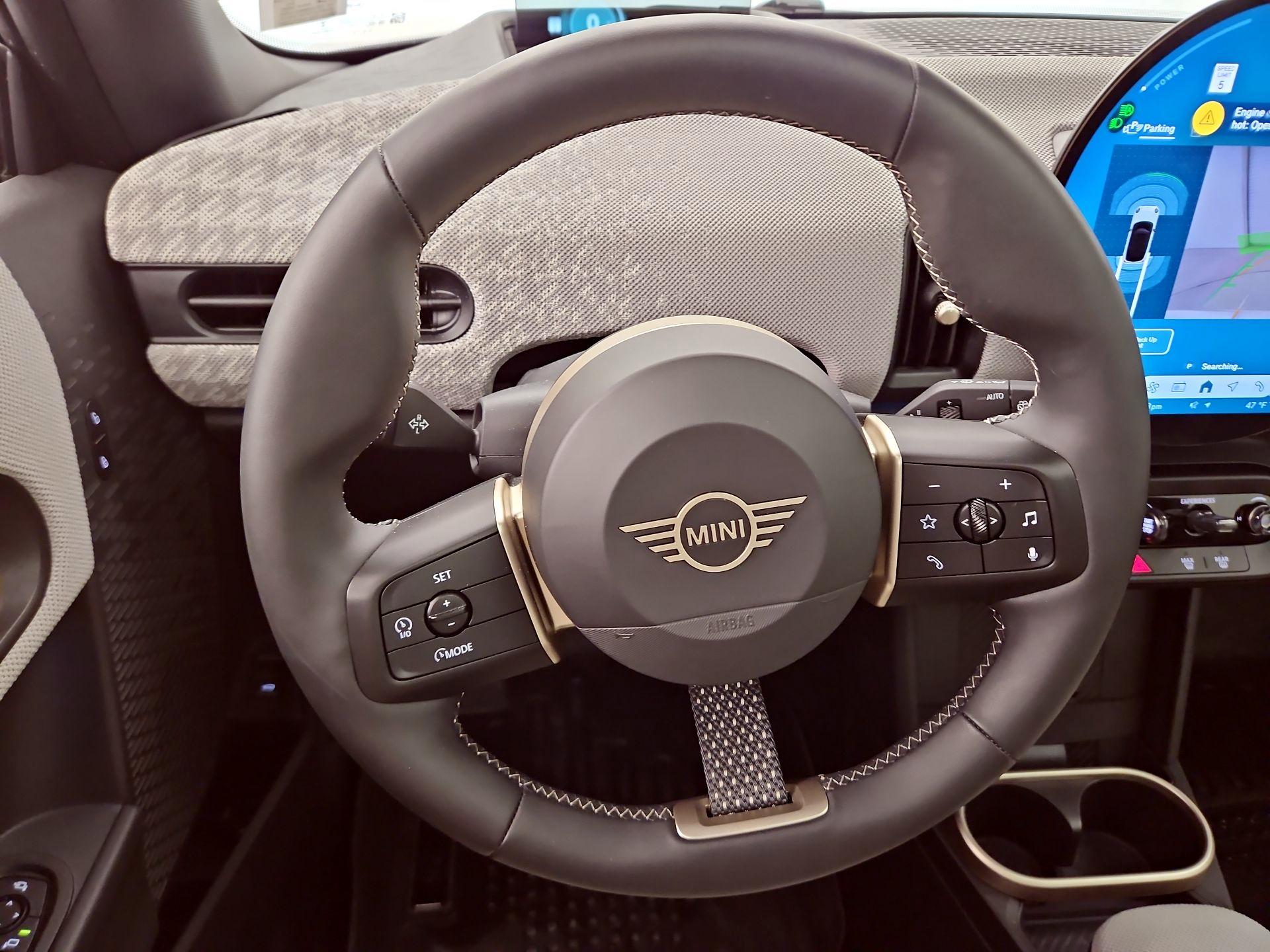 Thumbnail: 2025 MINI Cooper Hardtop - 10