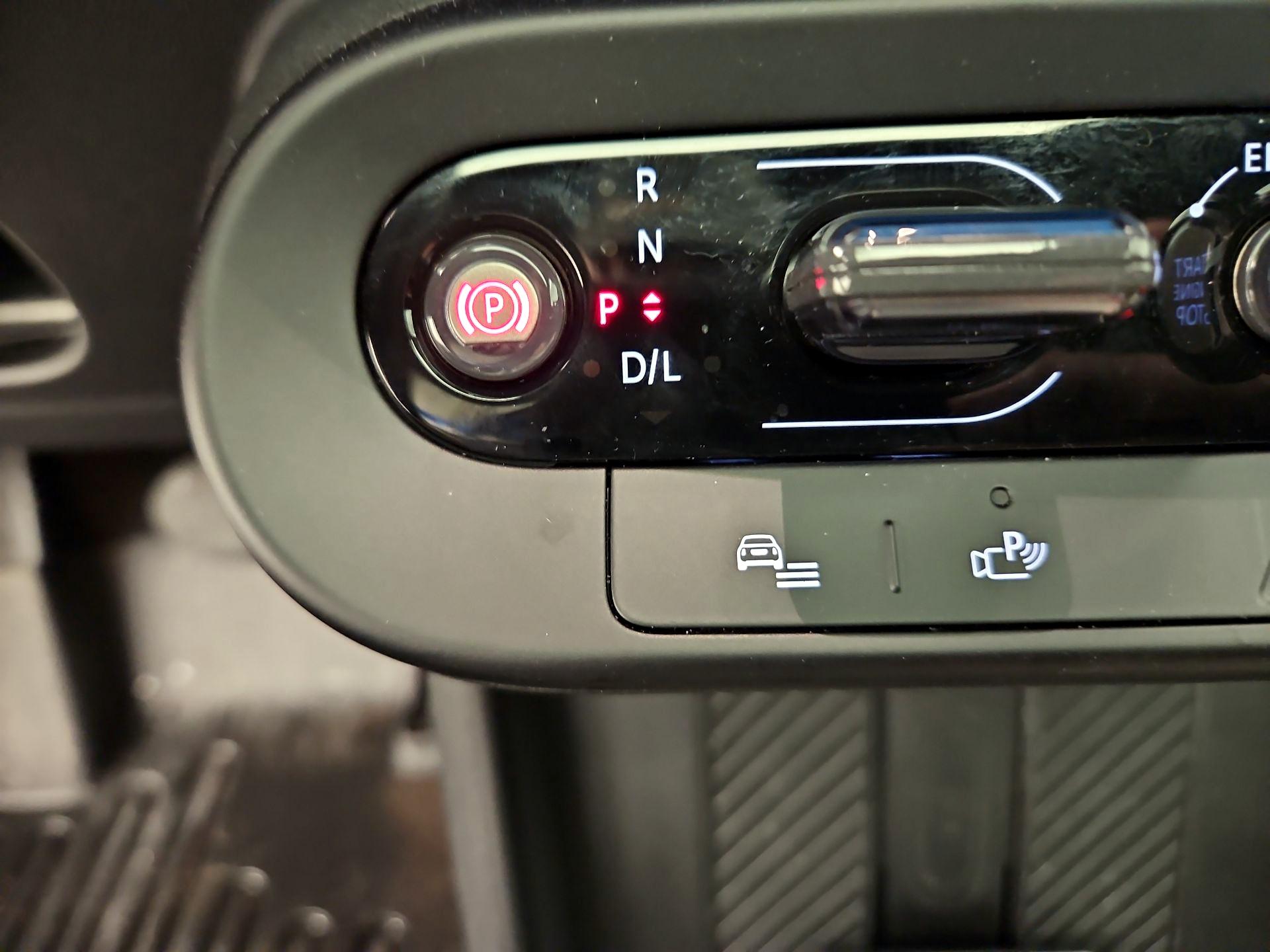 Thumbnail: 2025 MINI Cooper Hardtop - 16