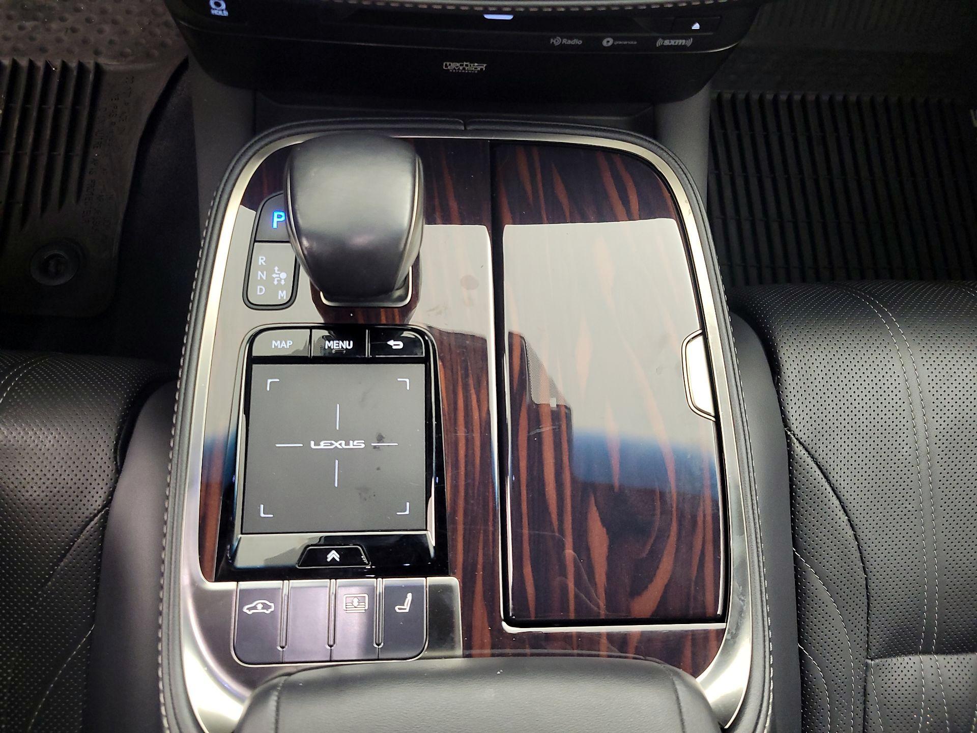 Thumbnail: 2018 Lexus LS - 18