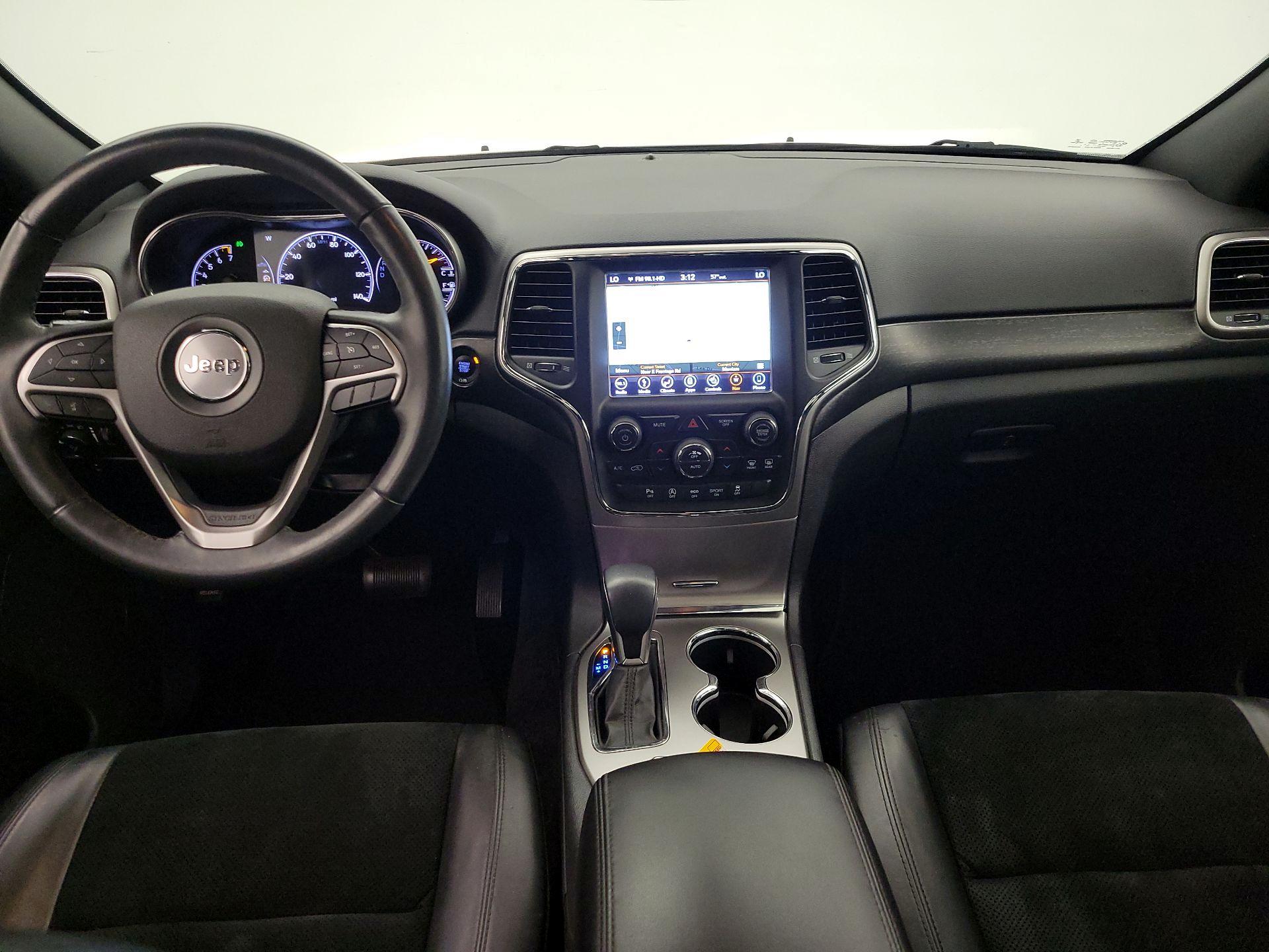 Thumbnail: 2018 Jeep Grand Cherokee - 9