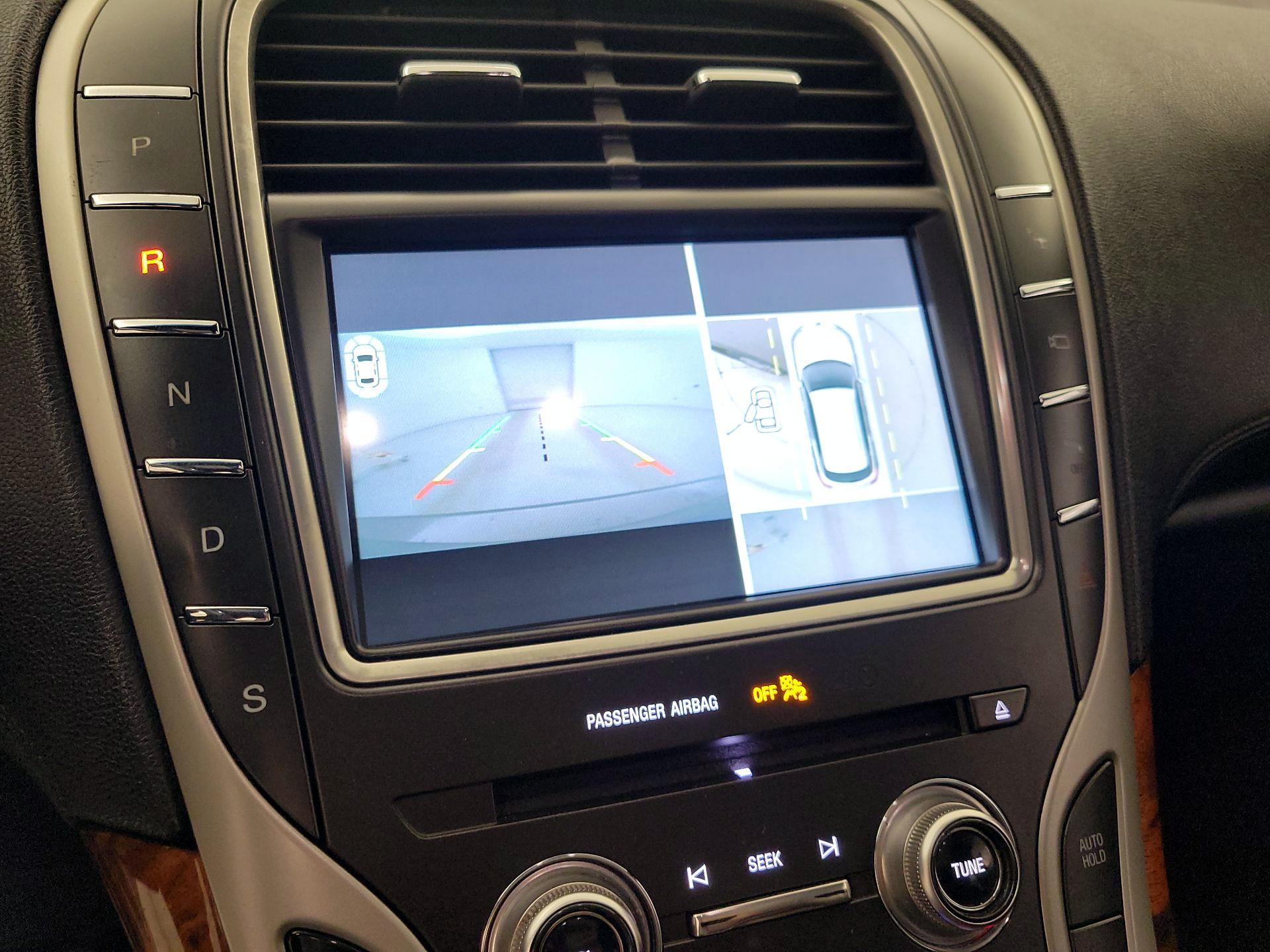 Thumbnail: 2017 Lincoln MKX - 15