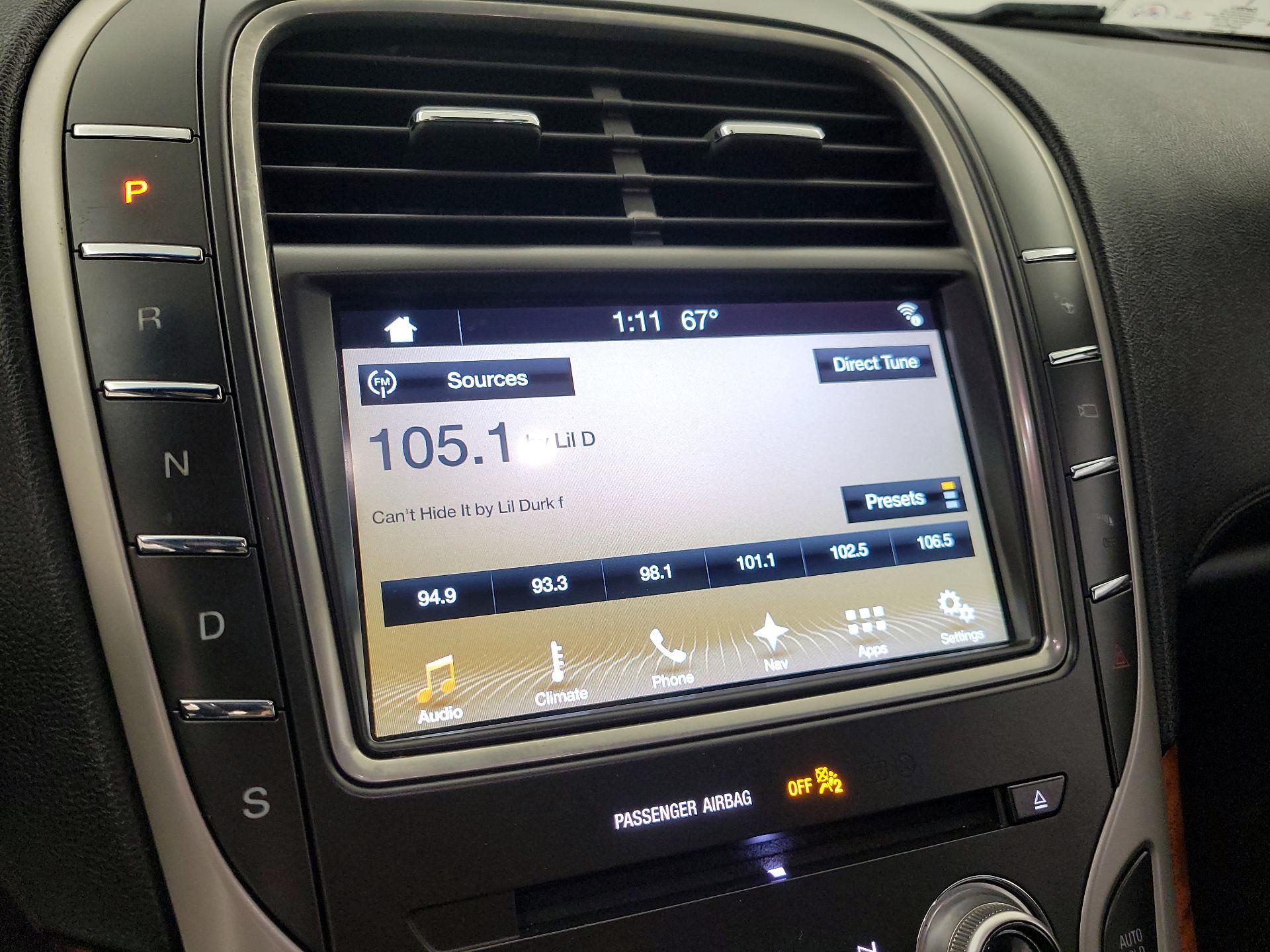 Thumbnail: 2017 Lincoln MKX - 16