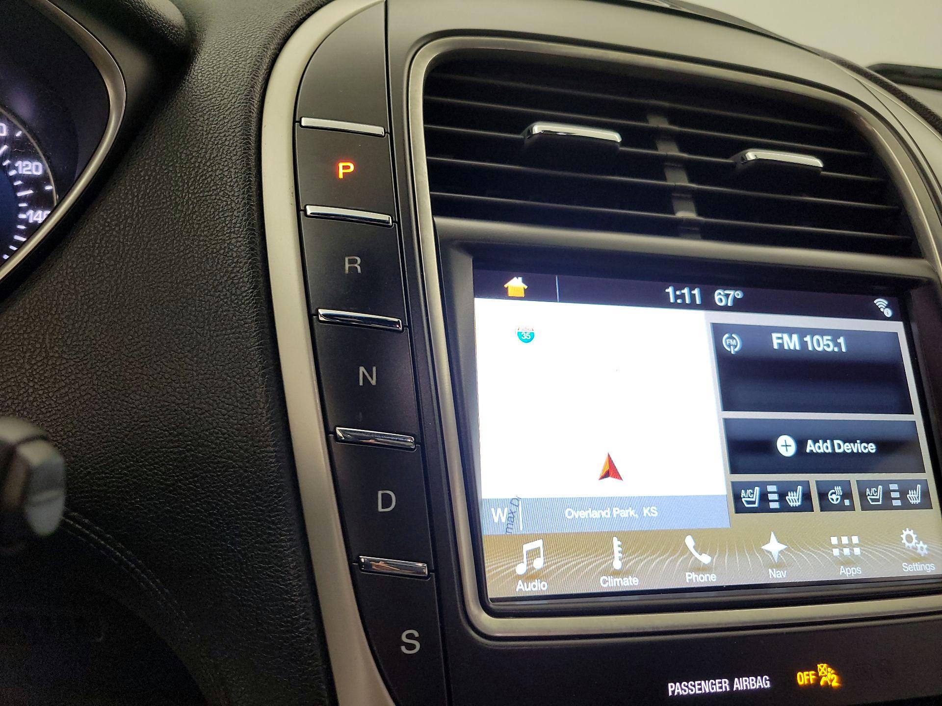 Thumbnail: 2017 Lincoln MKX - 18