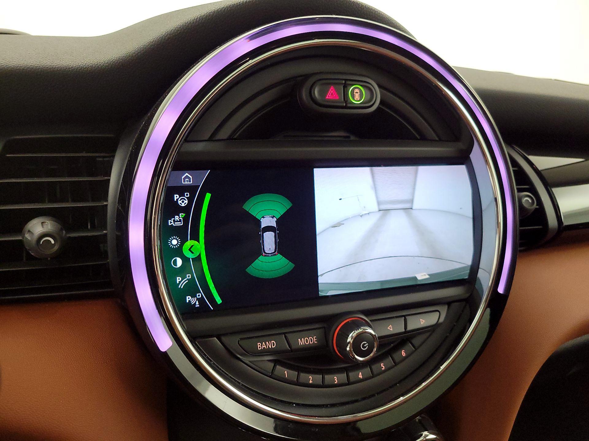 Thumbnail: 2020 MINI Cooper Hardtop - 15