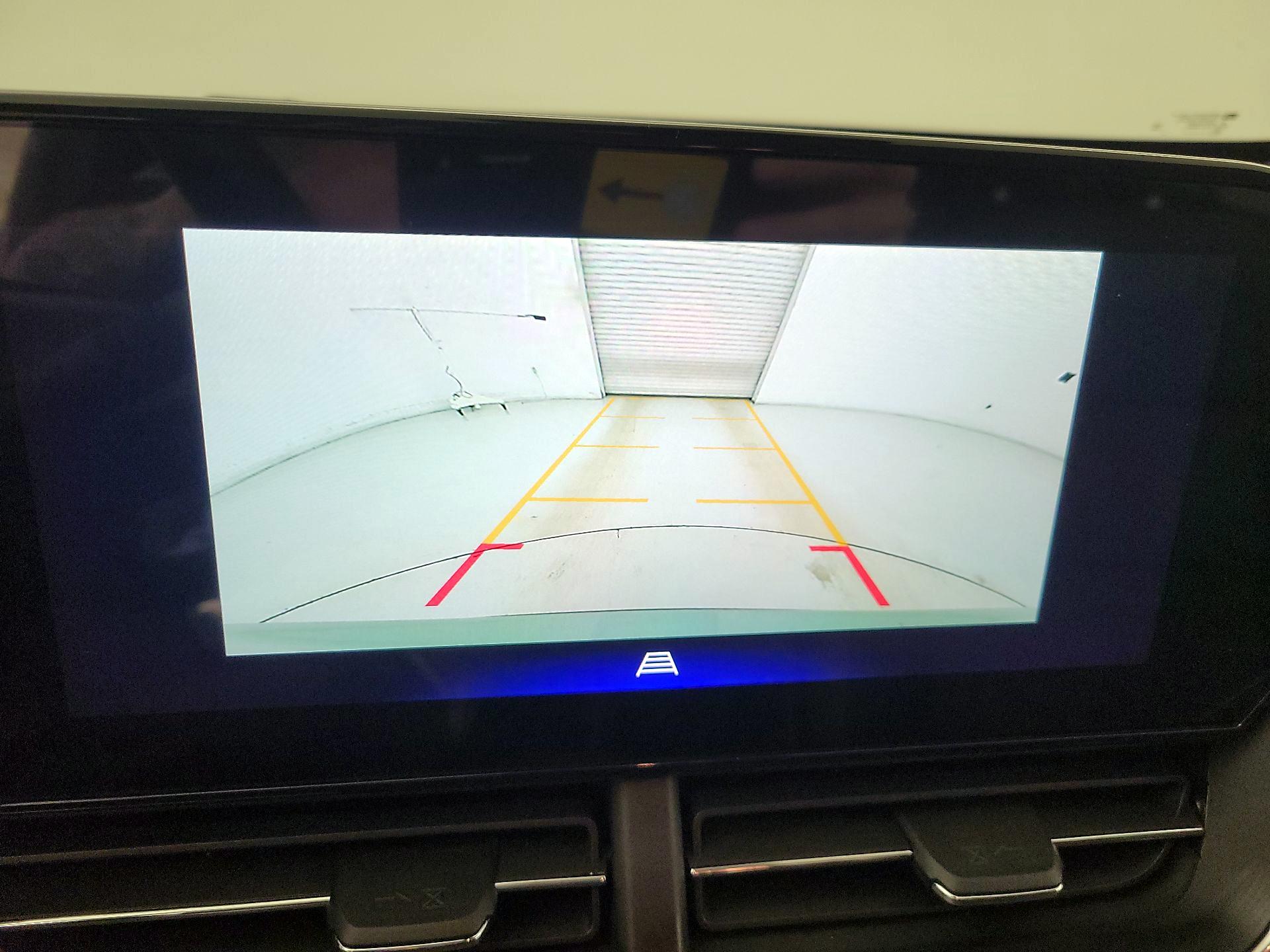 Thumbnail: 2025 Chevrolet Trax - 14